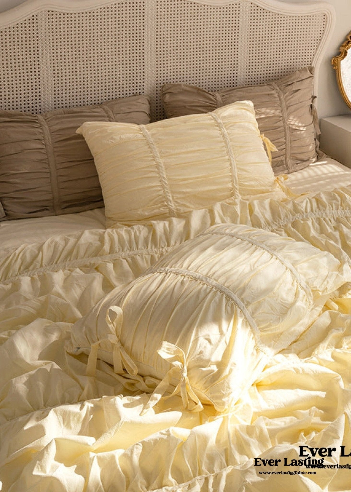 Coquette Ruffle Ribbon Ties Duvet Cover / White - Ever Lasting
