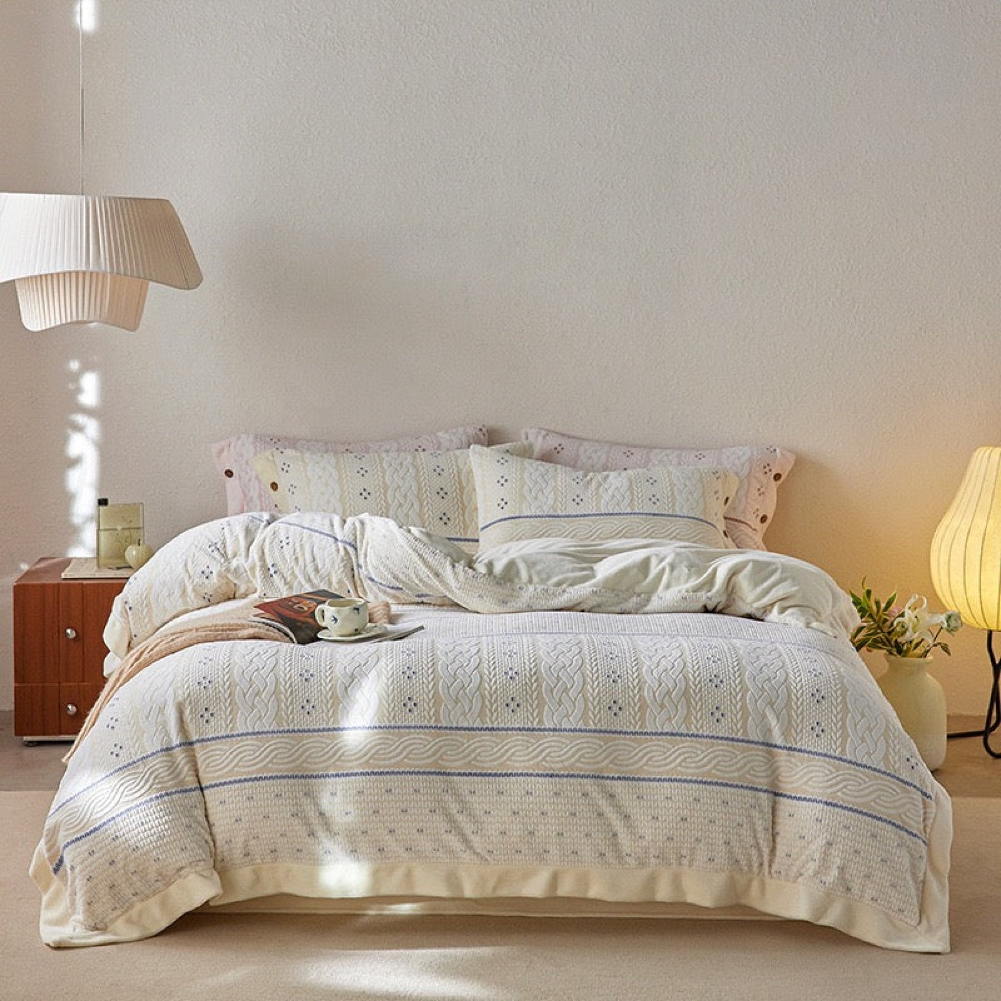 Cottage Braided Button Velvet Bedding Set / Cream - Ever Lasting