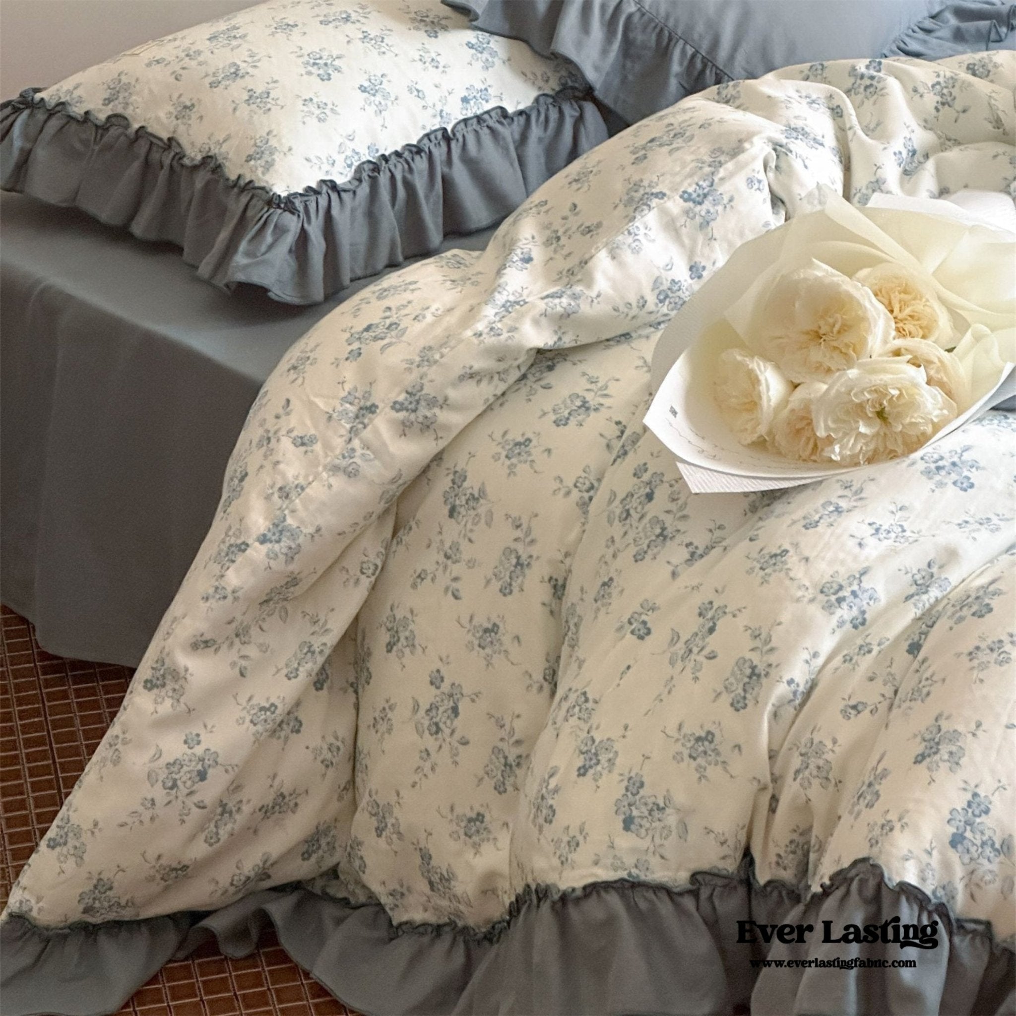 Cottage Inspired Ruffle Bedding Set / Soft Brown - Ever Lasting