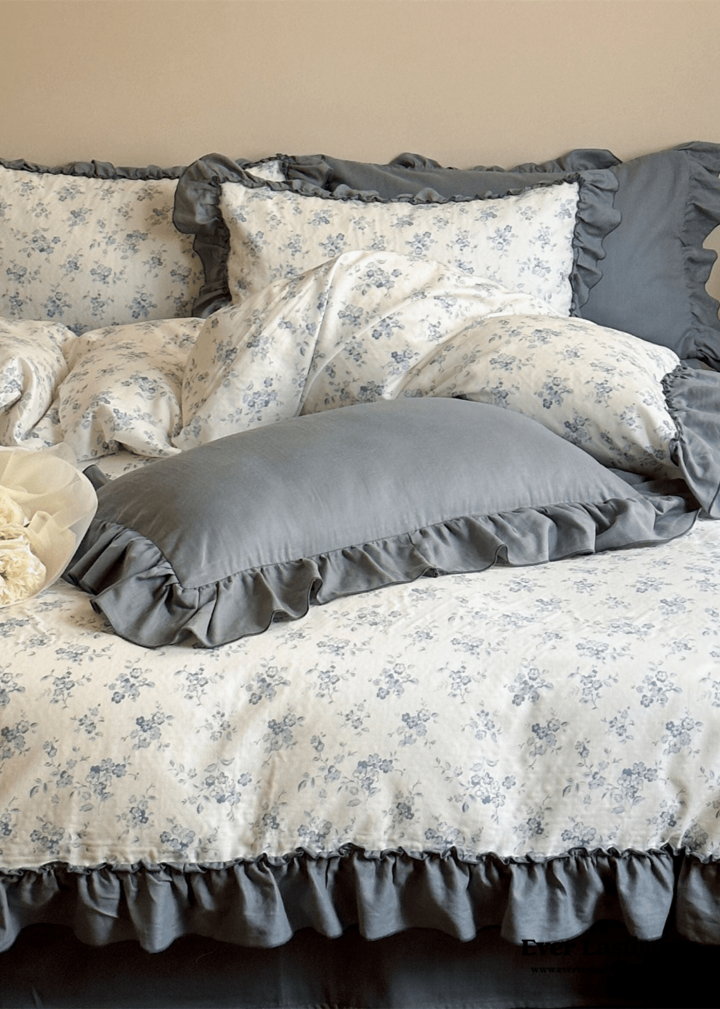 Cottage Inspired Ruffle Bedding Set / Soft Brown - Ever Lasting