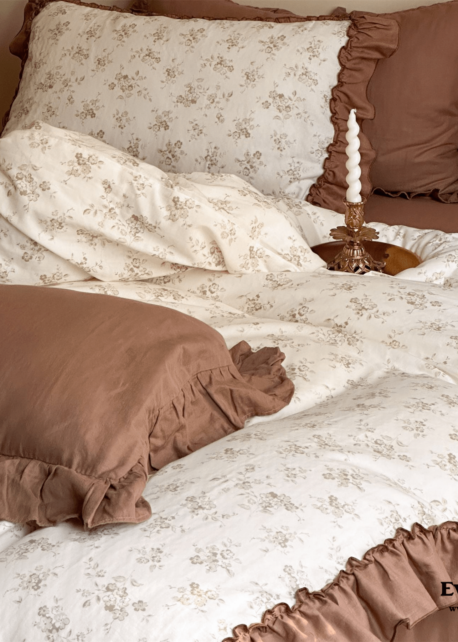 Cottage Inspired Ruffle Bedding Set / Soft Brown - Ever Lasting