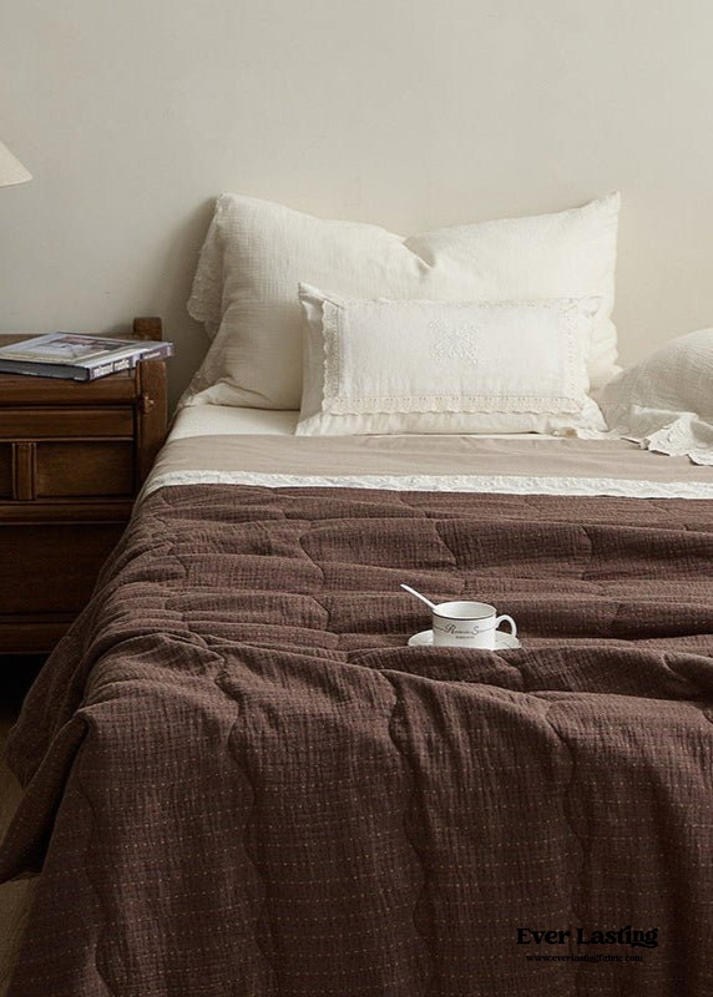 Cotton Quilt with Lace Trim – Soft Textured Bed Blanket for All Seasons / Red & Brown - Ever Lasting