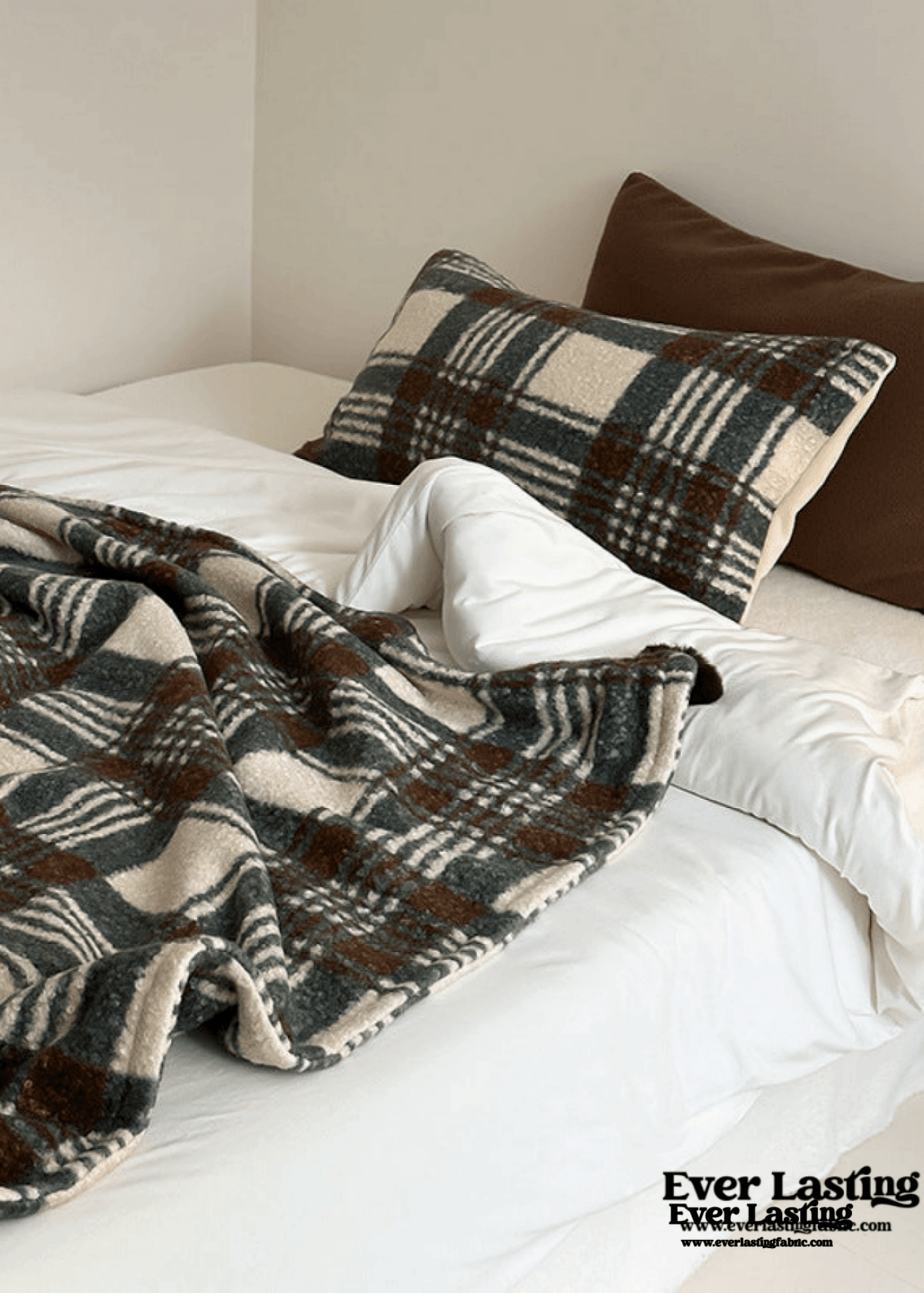 Cozy Plaid Wool Throw Blanket / Red - Ever Lasting