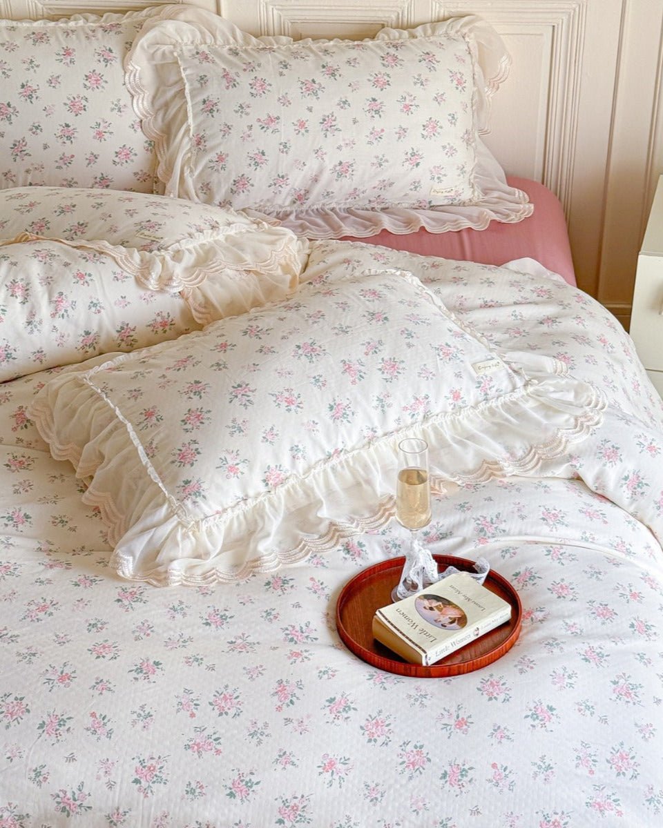 Delicate Floral Lace Ruffled Bedding Set / Pink - Ever Lasting