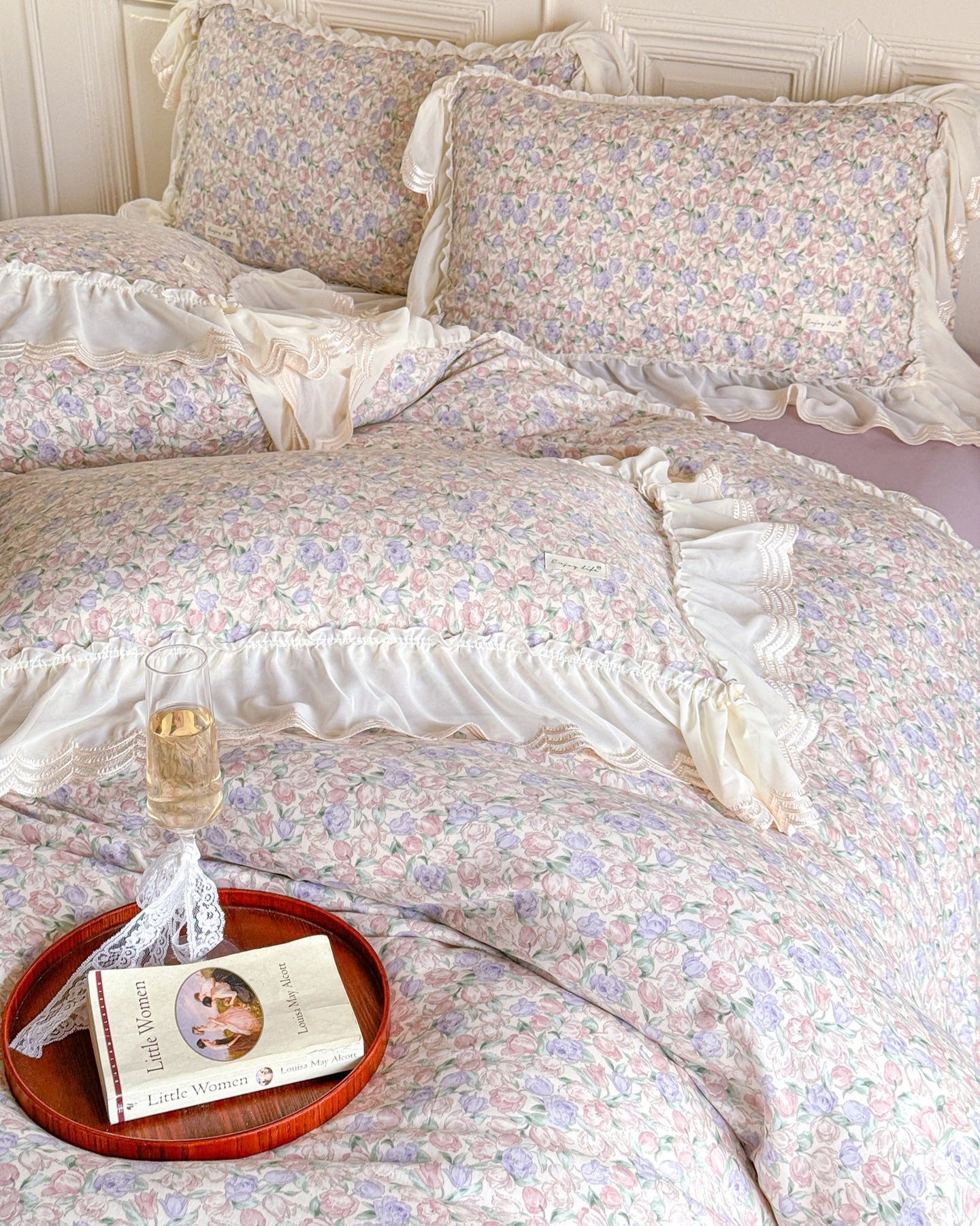 Delicate Floral Lace Ruffled Bedding Set / Pink - Ever Lasting
