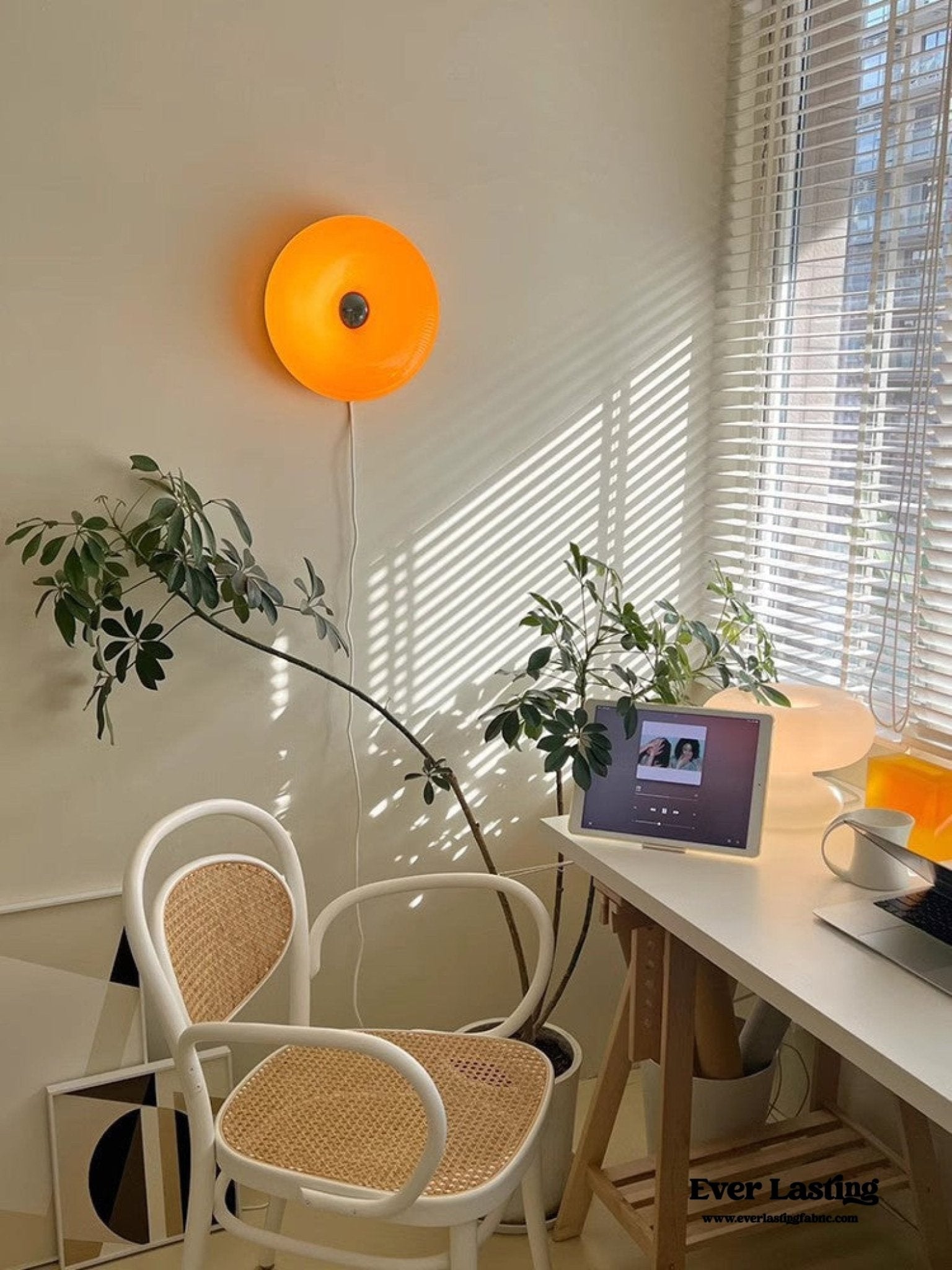 Donut Desk Lamp - Ever Lasting