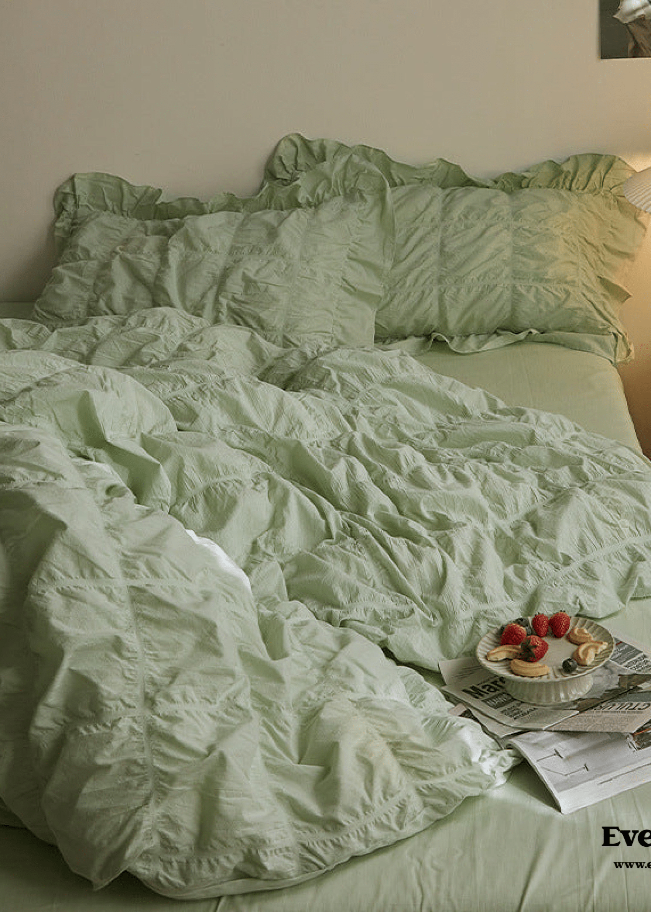 - Ever Lasting - Earth Tone Marshmallow Puff Ruffle Bedding Set / White - Bedding Set - Ever Lasting