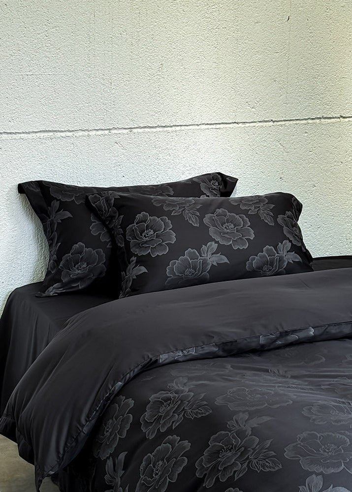 - Ever Lasting - Elara Floral TENCEL™ Bedding Set / White - Bedding Set - Ever Lasting