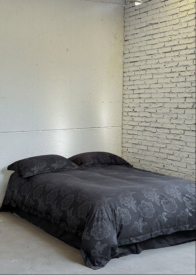 - Ever Lasting - Elara Floral TENCEL™ Bedding Set / White - Bedding Set - Ever Lasting