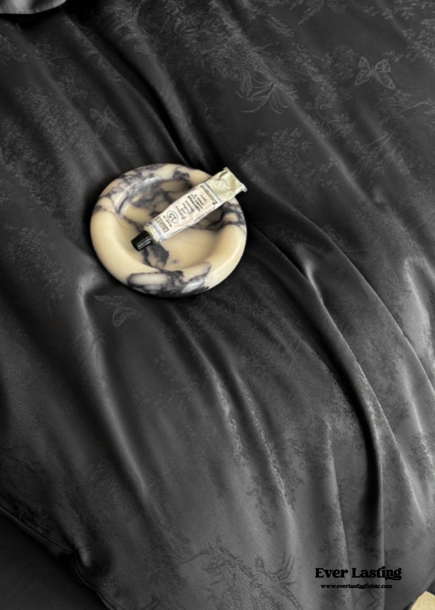 Elise French Lace Jacquard Satin Bedding Set / Dark Gray - Ever Lasting