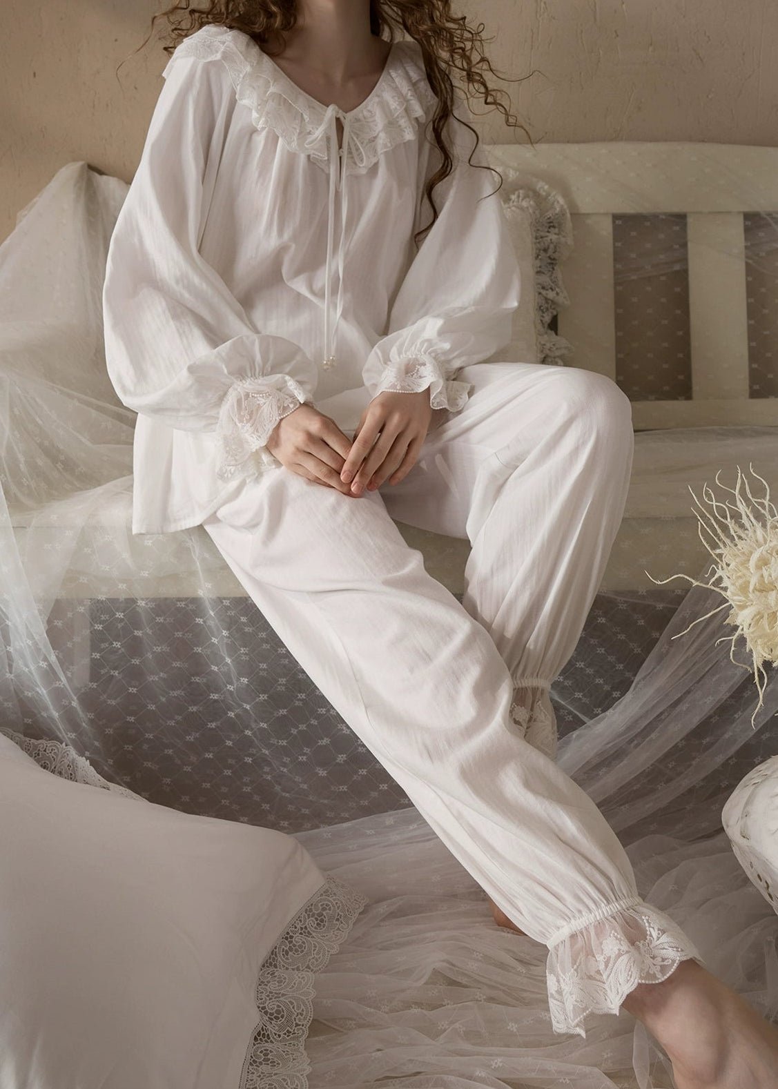 - Ever Lasting - Elise Ruffle Lounge Set / Soft Pink - Pajamas - Ever Lasting