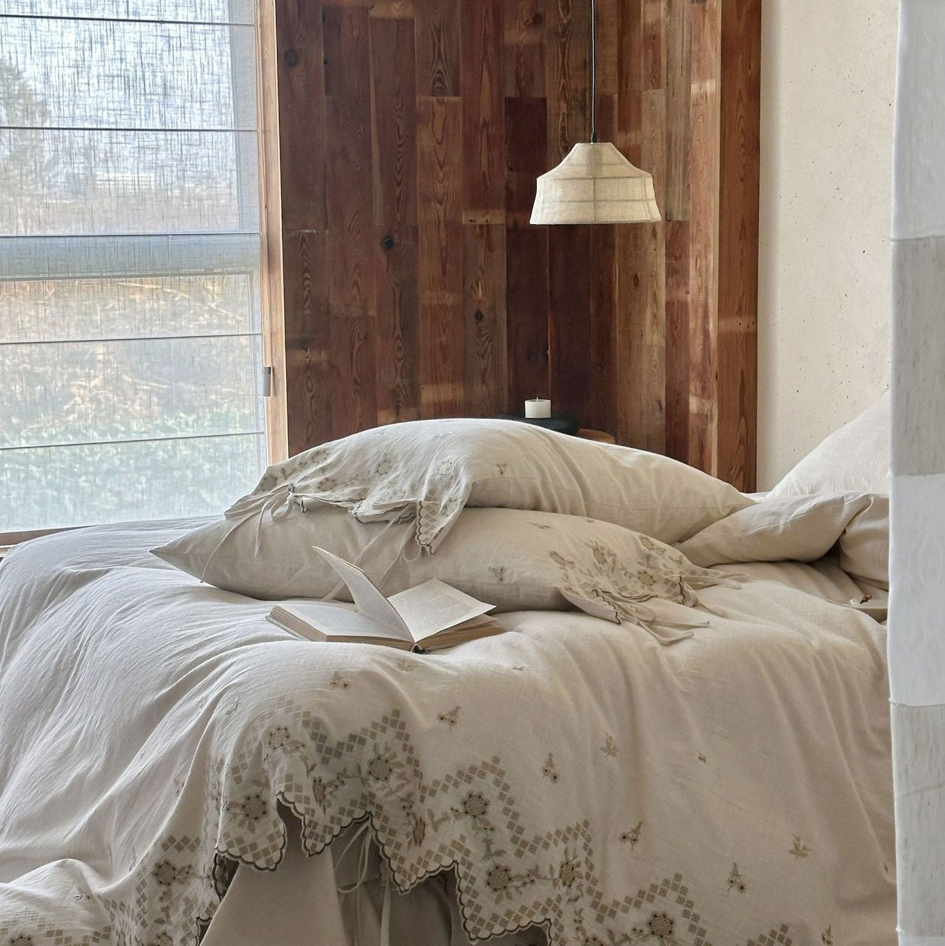 -Ever Lasting - Elsie Floral Bedding Set / White -Bedding Set -Ever Lasting