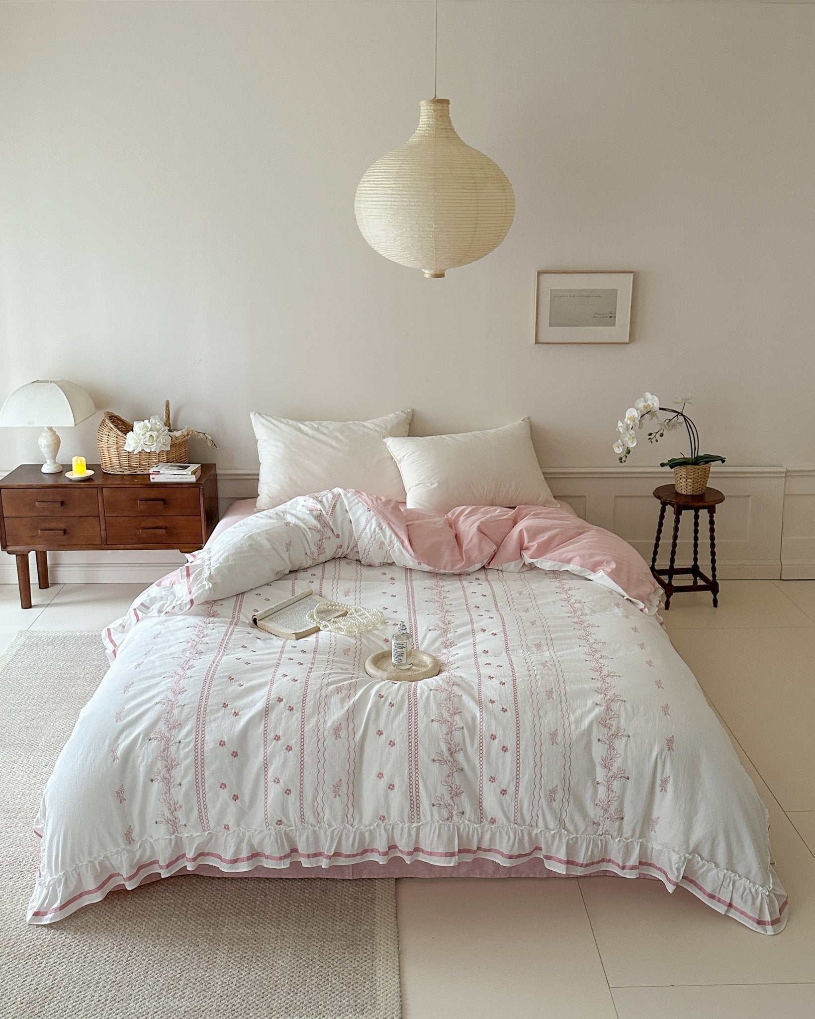 Embroidered French Lace Ruffle Bedding Set / Pink - Ever Lasting
