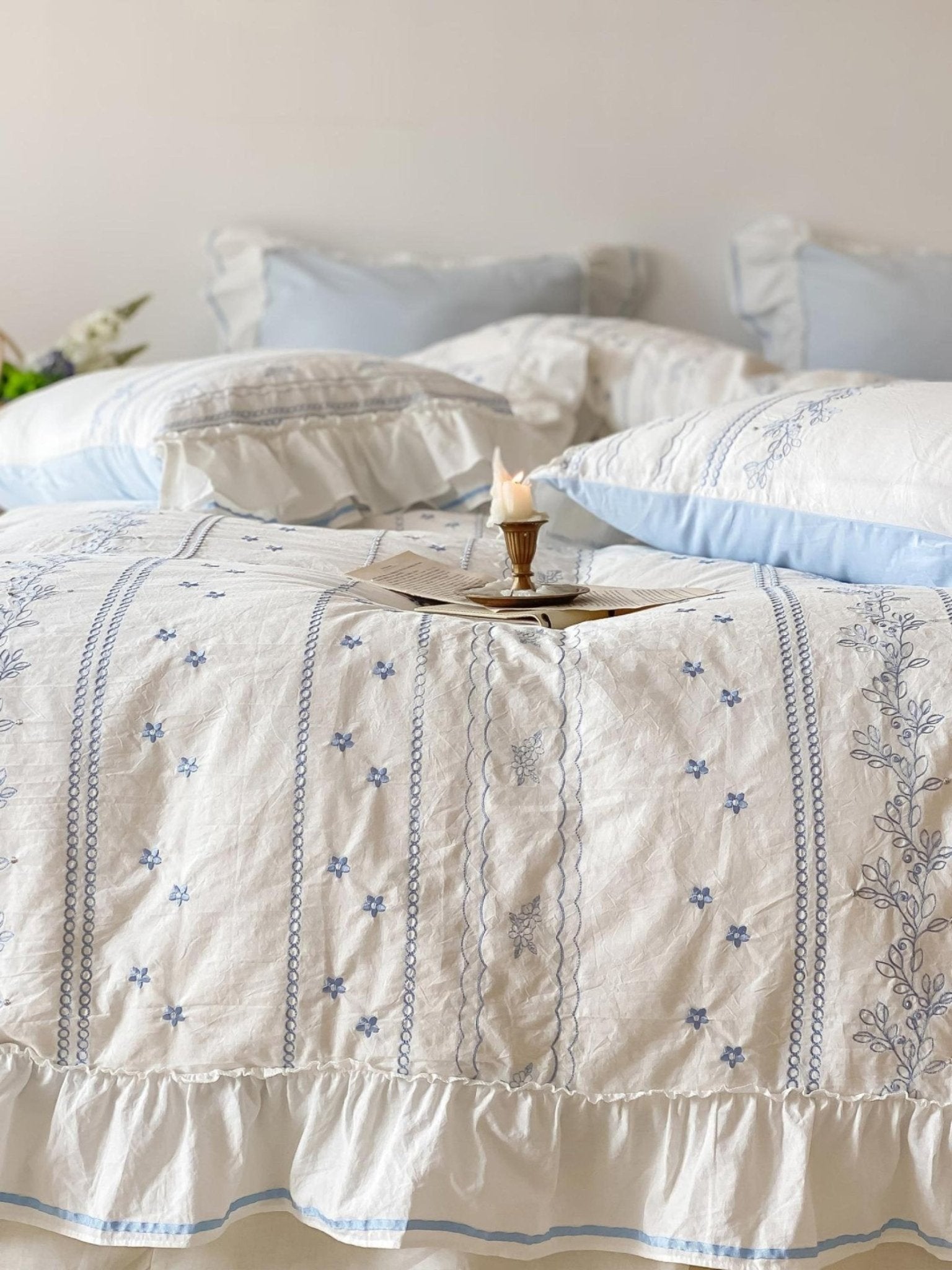 Embroidered French Lace Ruffle Duvet Cover / Blue - Ever Lasting
