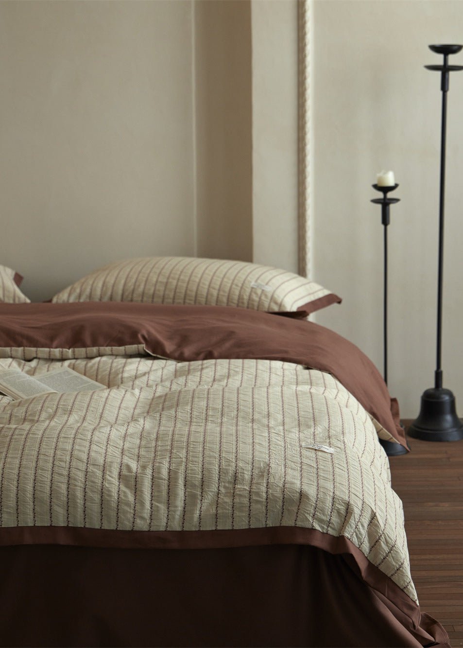 - Ever Lasting - Emery Jacquard Bedding Set / Green - Bedding Set - Ever Lasting