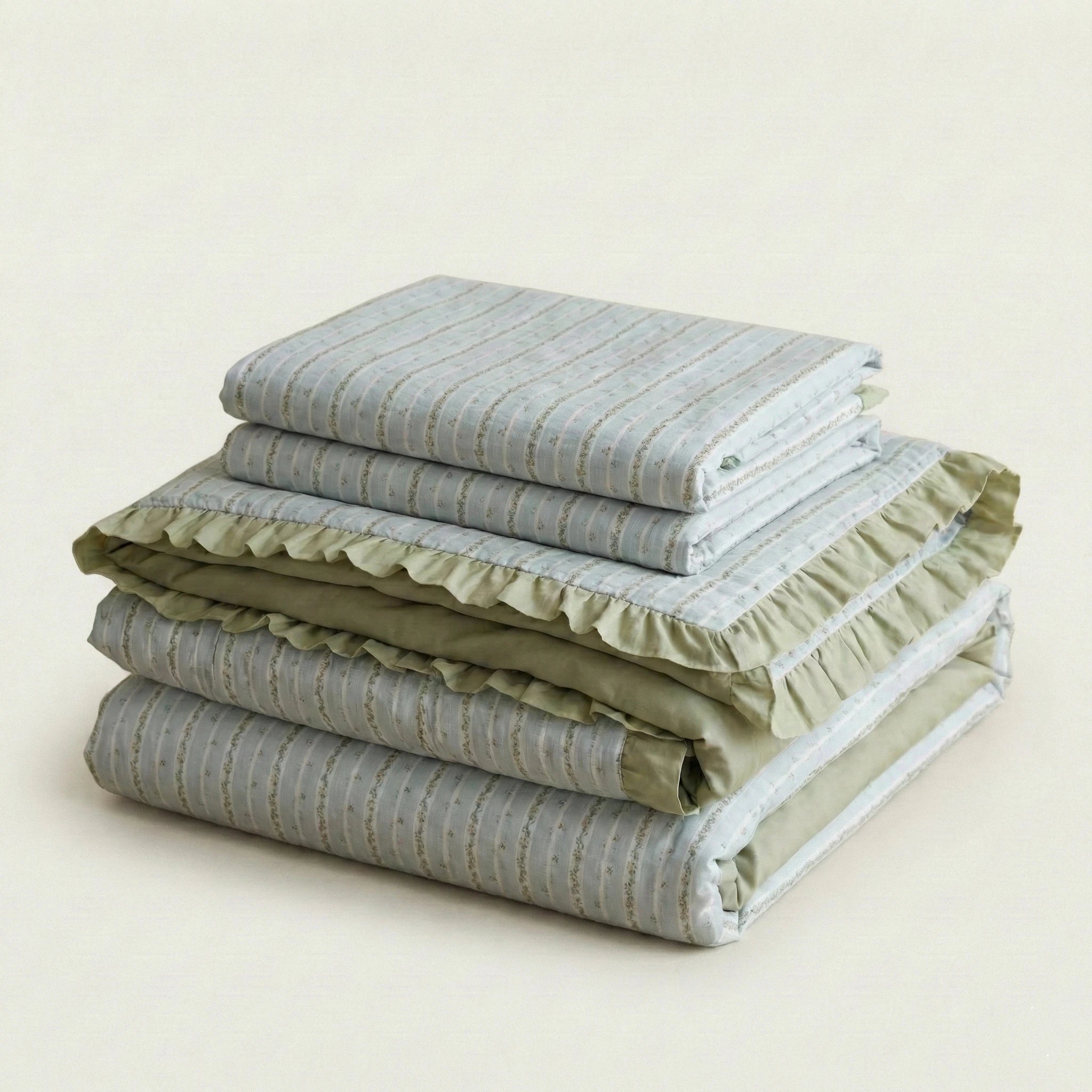 - Ever Lasting - Emery Jacquard Bedding Set / Green - Bedding Set - Ever Lasting