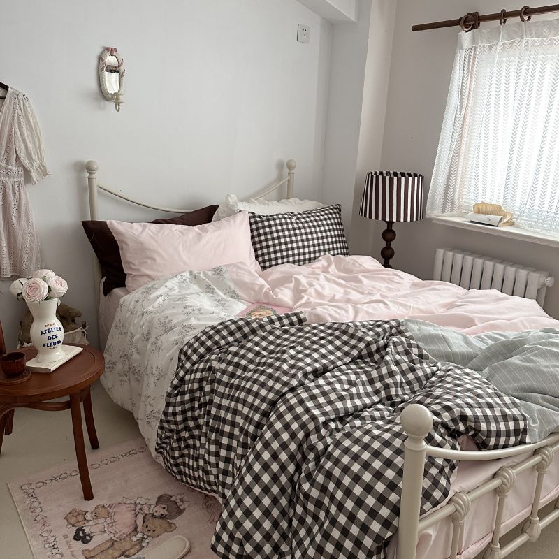 Emi Patchwork Gingham Bedding Set / Soft Mocha Pink - Ever Lasting