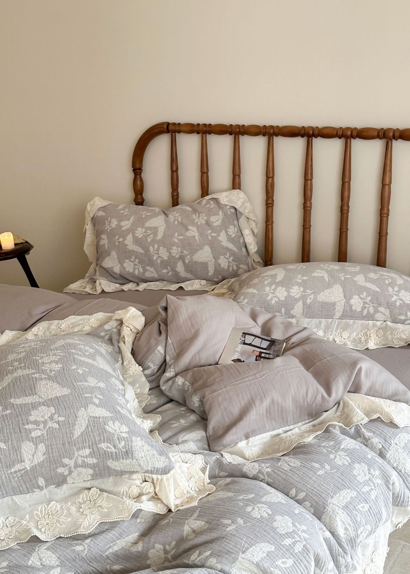 Emmeline Lace Ruffle Floral Bedding Set / Gray - Ever Lasting