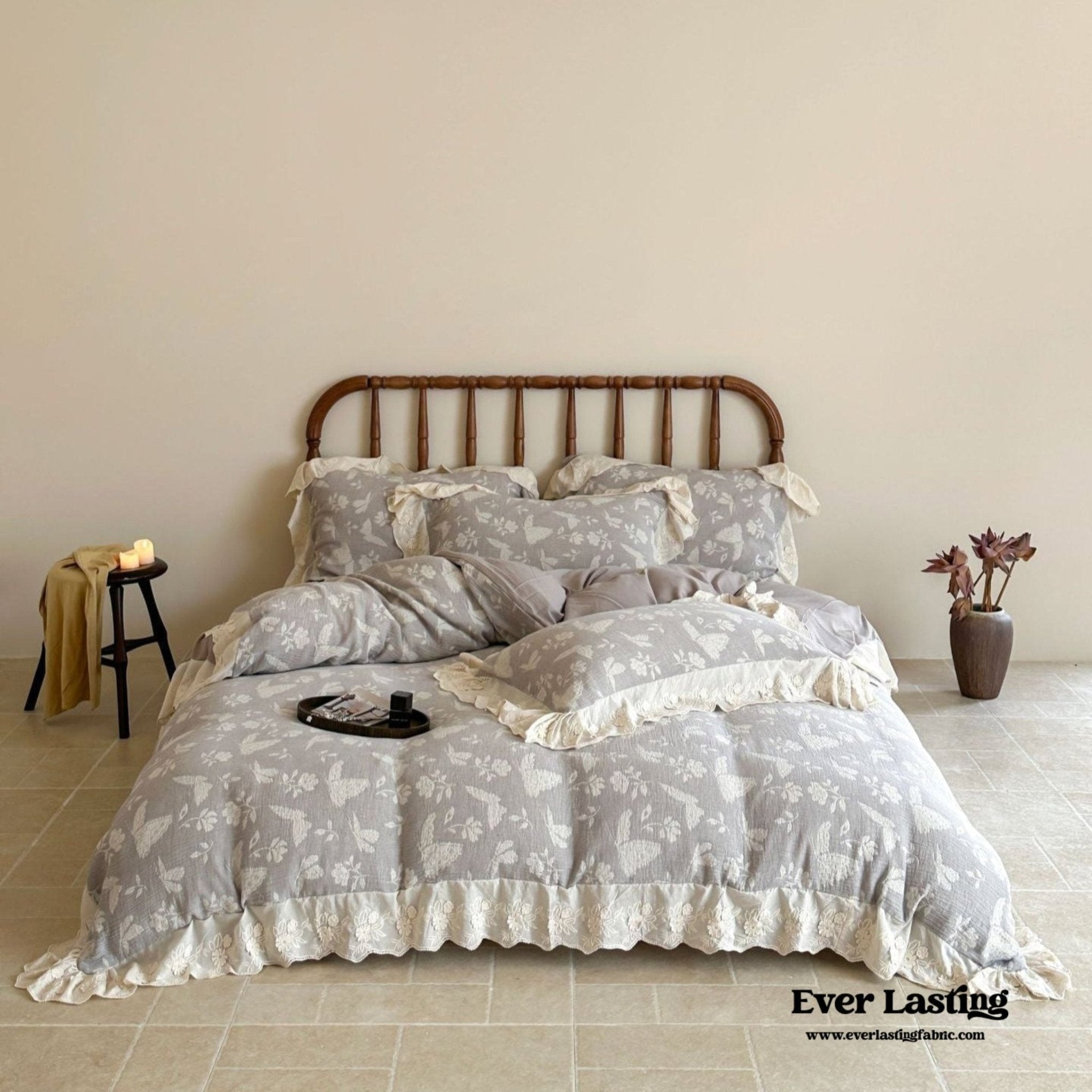 Emmeline Lace Ruffle Floral Bedding Set / White - Ever Lasting