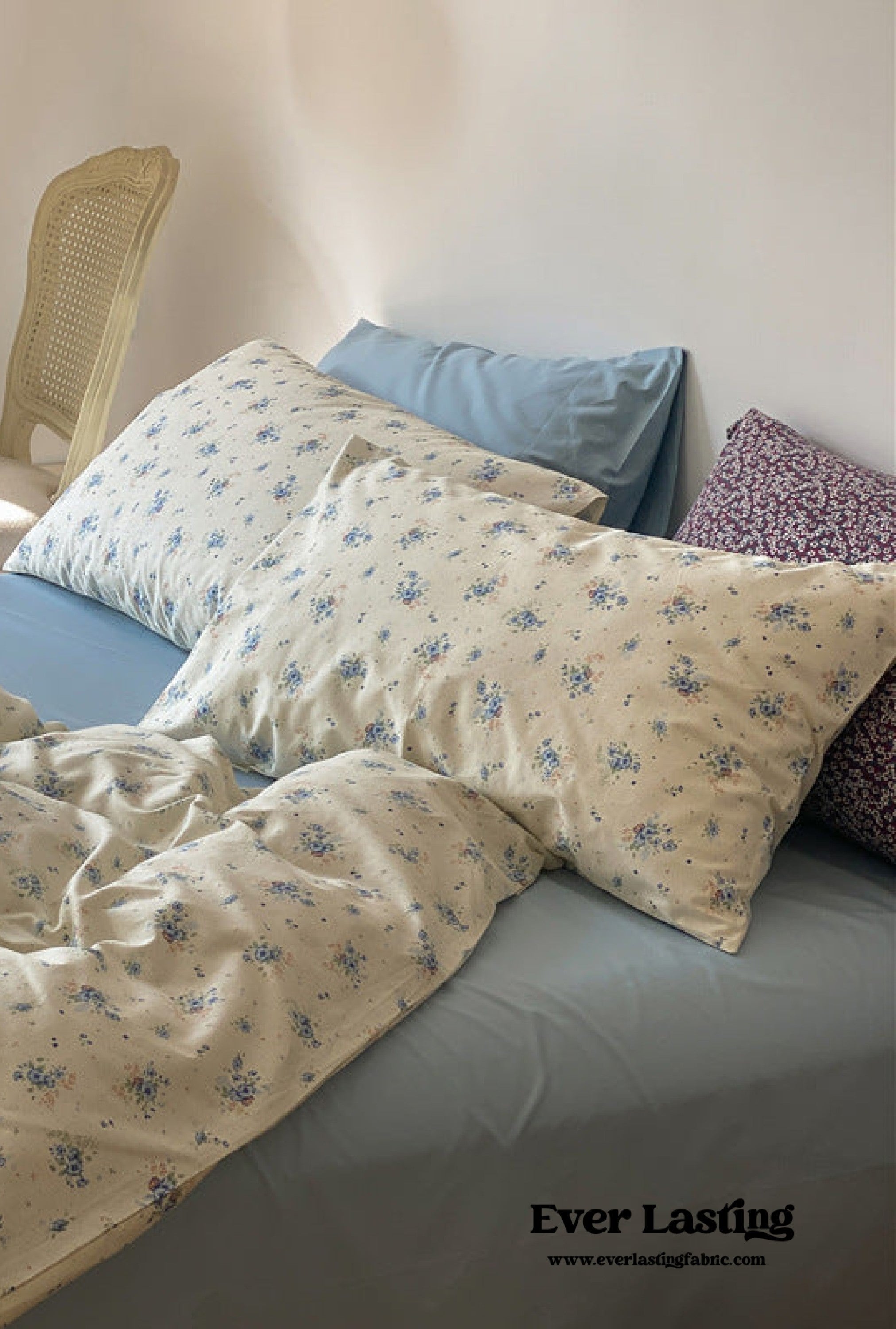- Ever Lasting - Floral Small Room Bedding Set / Blue - Bedding Set - Ever Lasting
