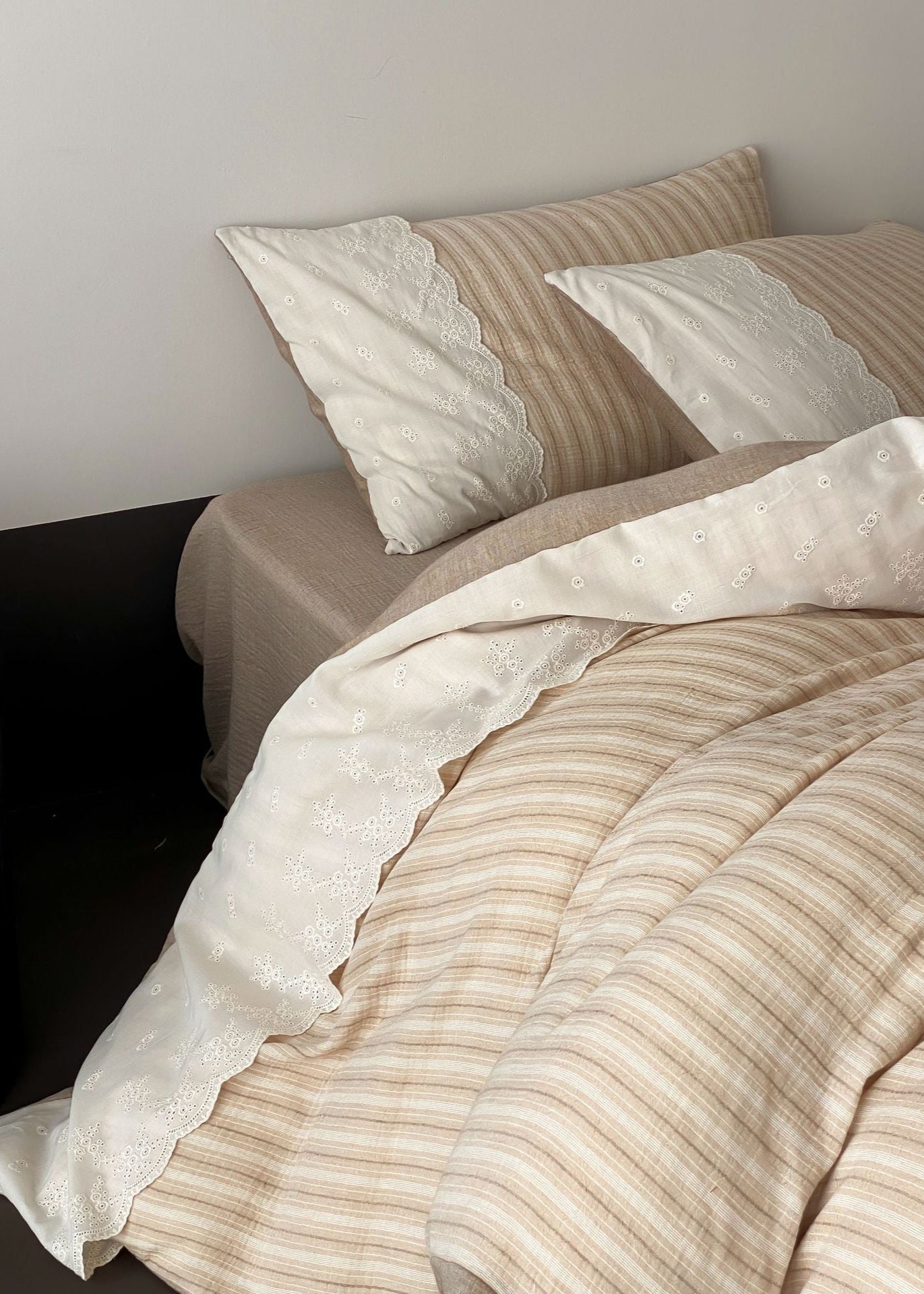 Florence Lace Double Gauze Striped Bedding Bundle - Ever Lasting