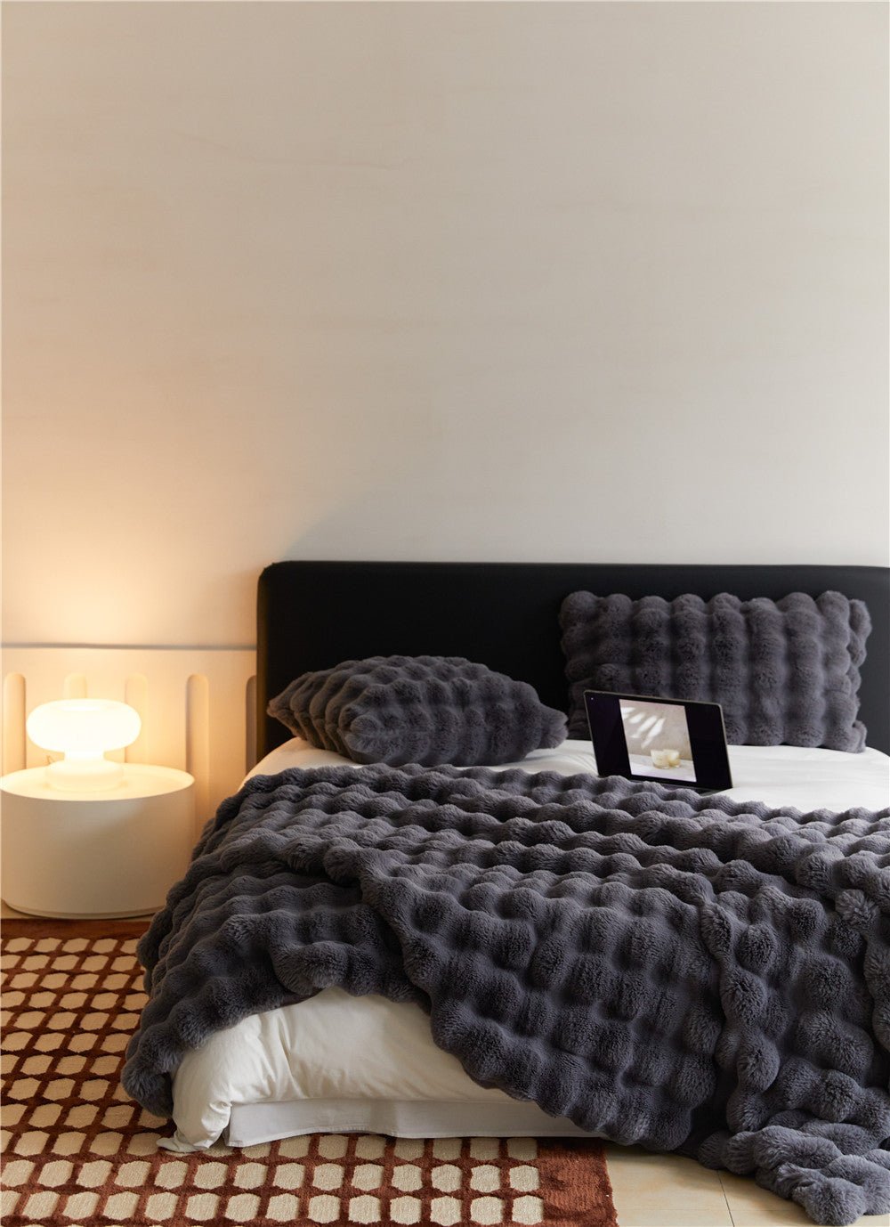 - Ever Lasting - Fluffy Plush Throw Blanket / White - Blankets - Ever Lasting