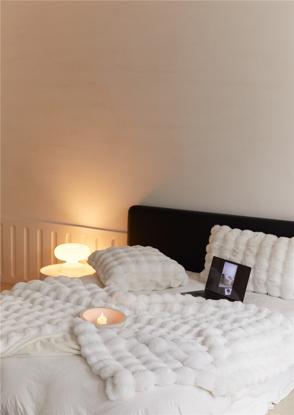 - Ever Lasting - Fluffy Plush Throw Blanket / White - Blankets - Ever Lasting