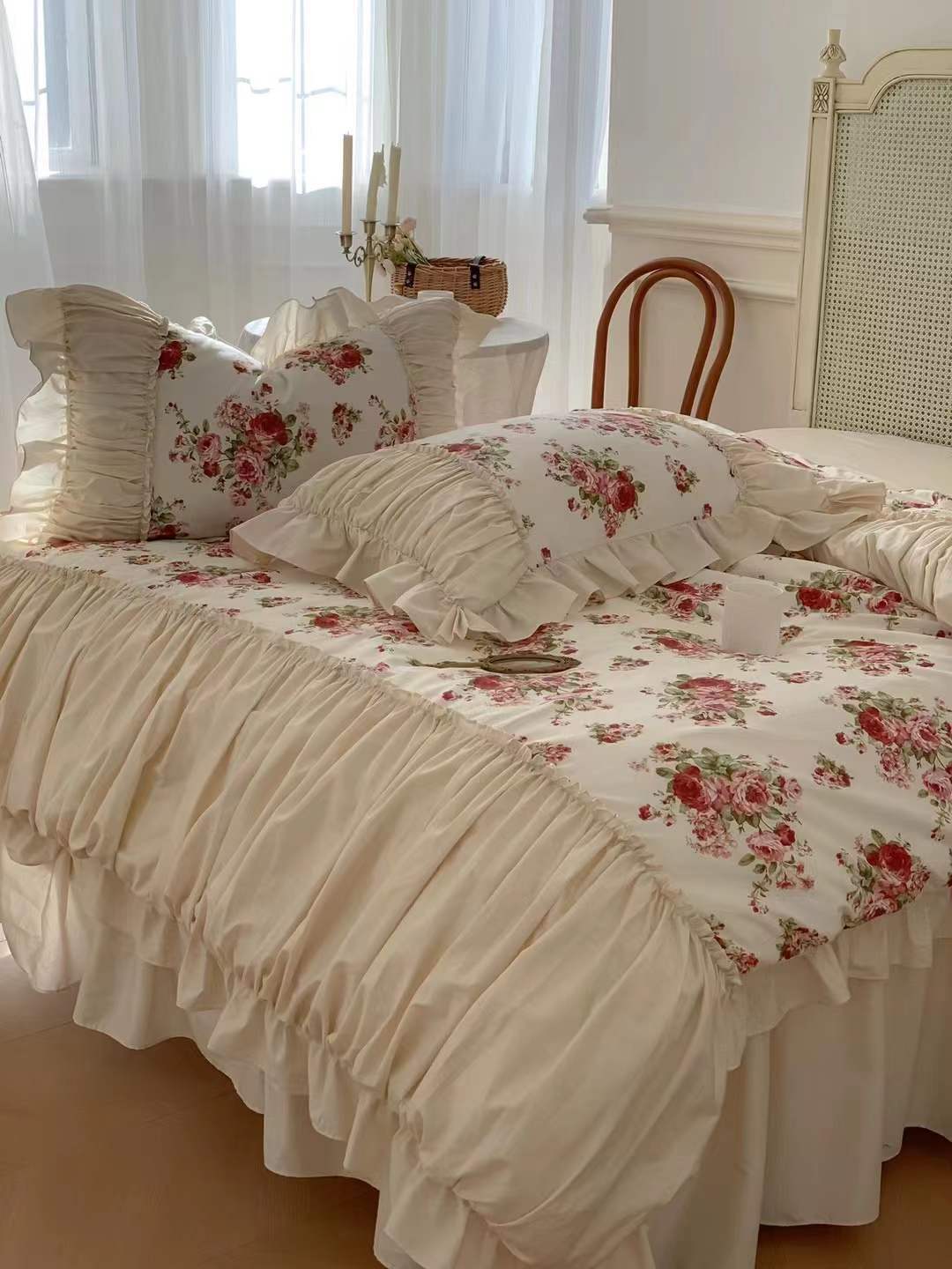 - Ever Lasting - French Rose Floral Ruffle Bedding Set / White - Bedding Set - Ever Lasting