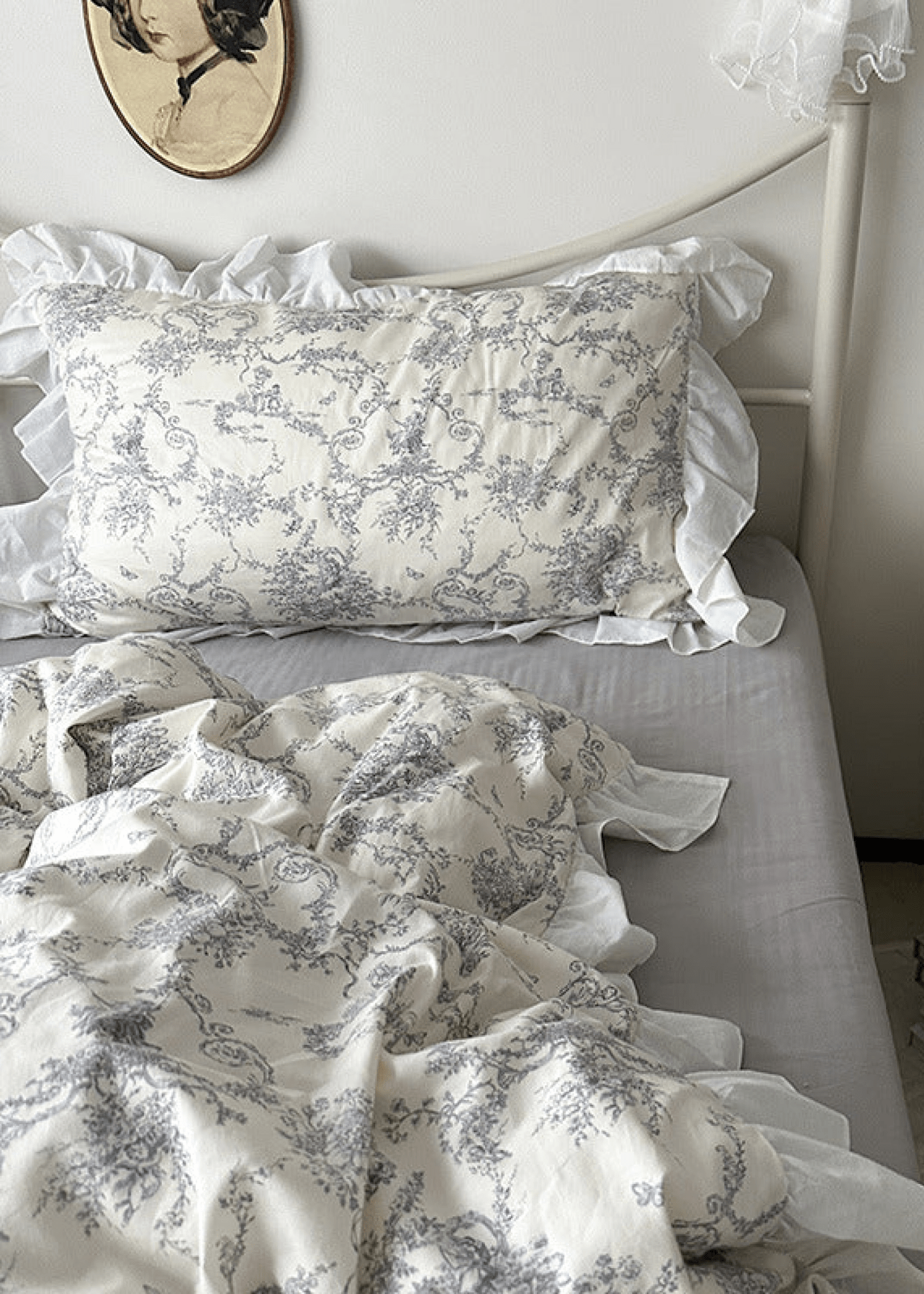 French Ruffle Floral Bedding Bundle - Ever Lasting