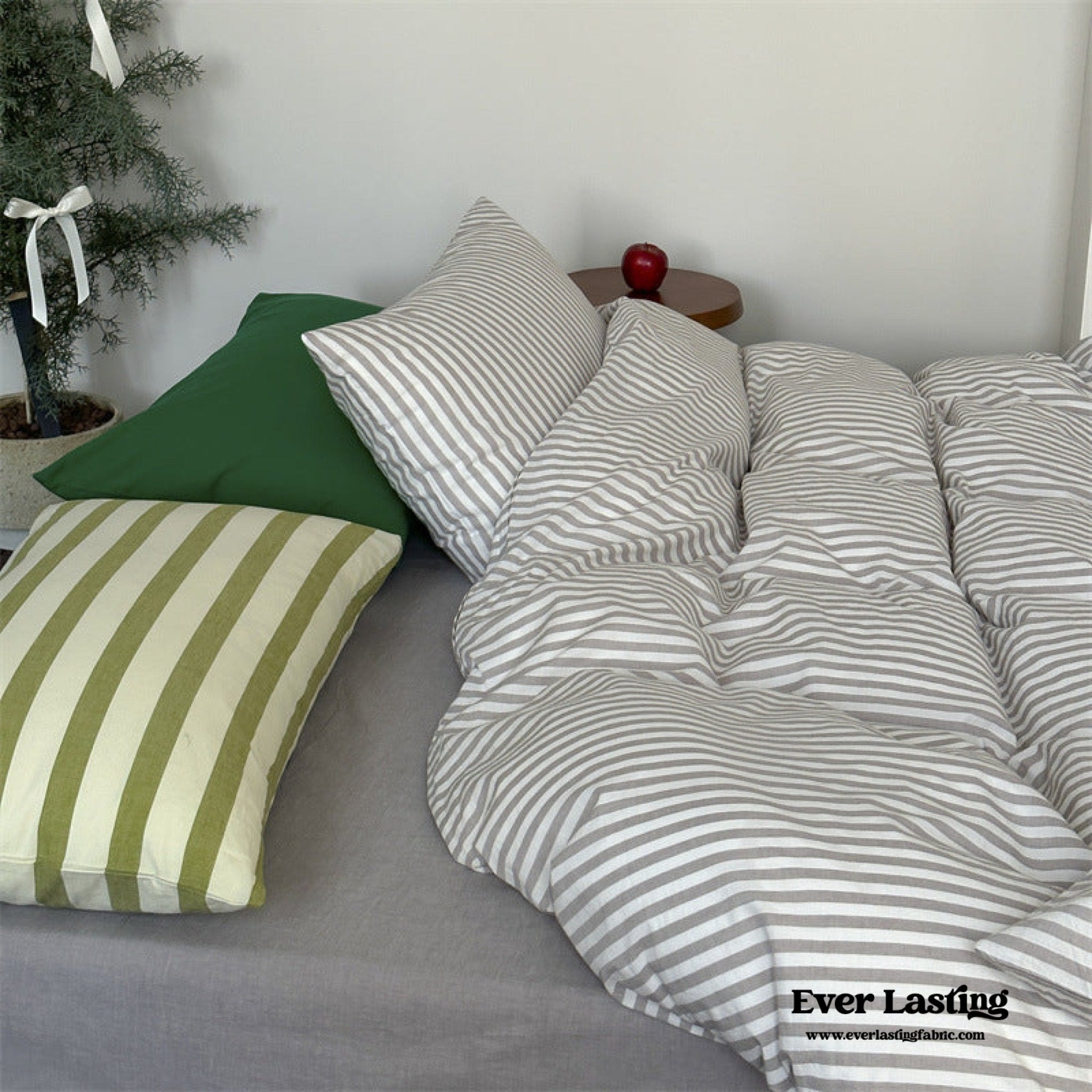 French Stripes Minimal Bedding Set / Green Yellow - Ever Lasting