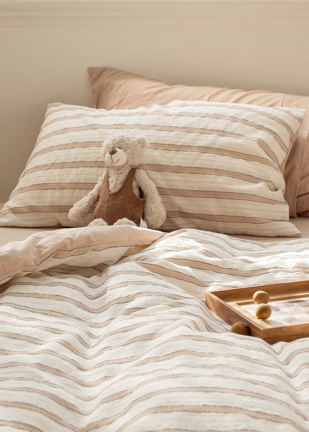 - Ever Lasting - Georgia Jacquard Striped Bedding Bundle - Bedding Bundle - Ever Lasting
