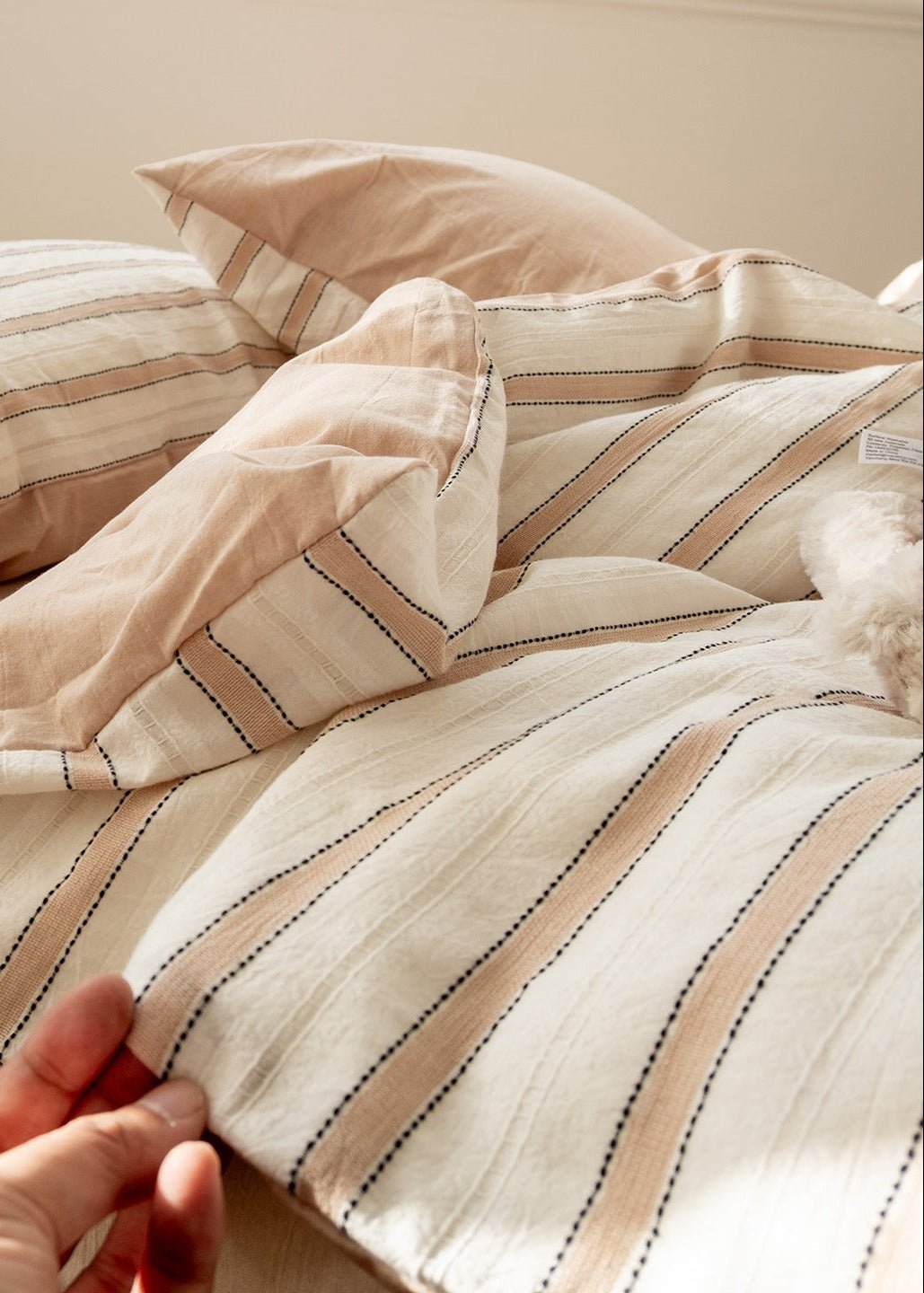- Ever Lasting - Georgia Jacquard Striped Bedding Bundle - Bedding Bundle - Ever Lasting