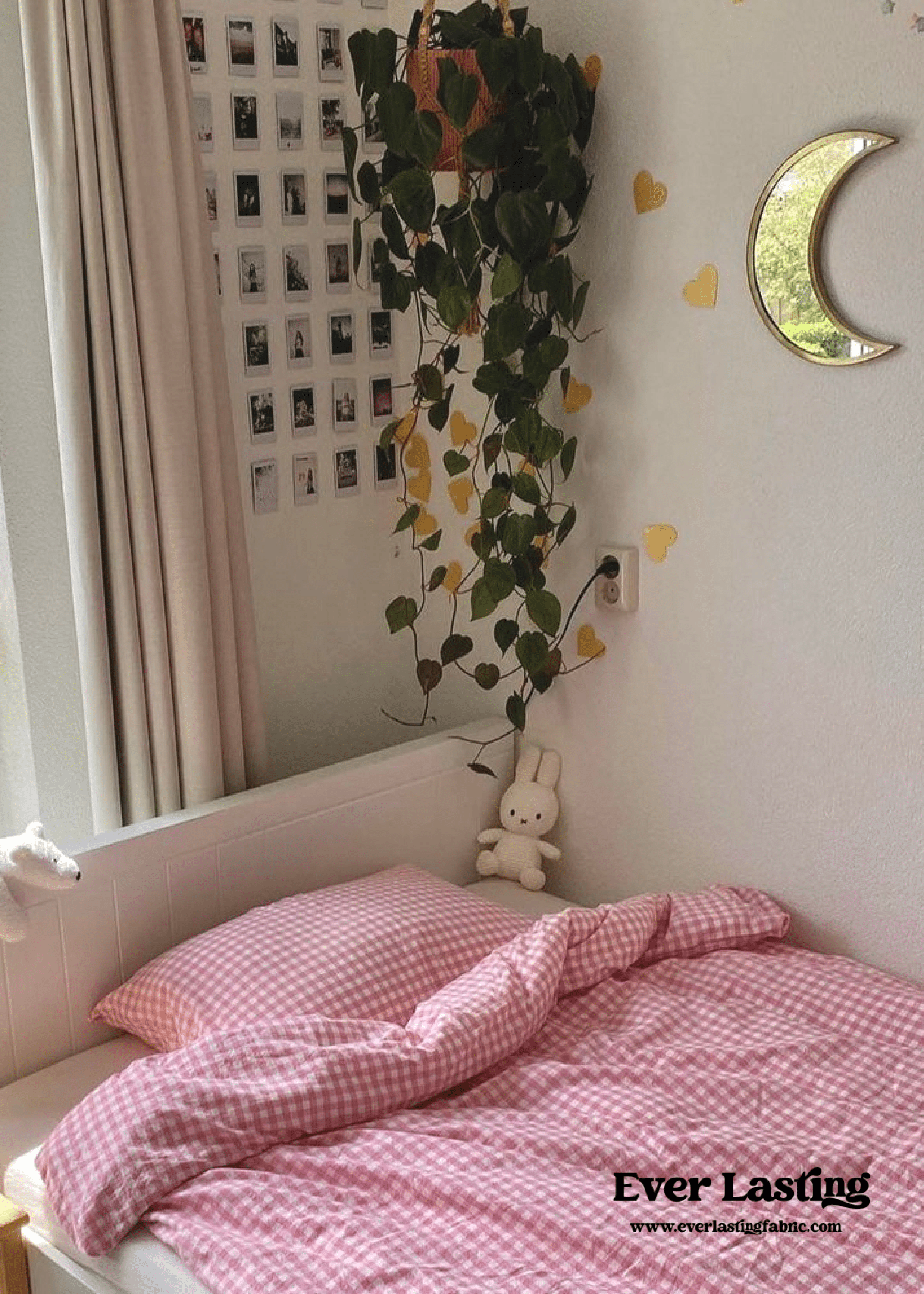 - Ever Lasting - Gingham Bedding Set / Red - Bedding Set - Ever Lasting