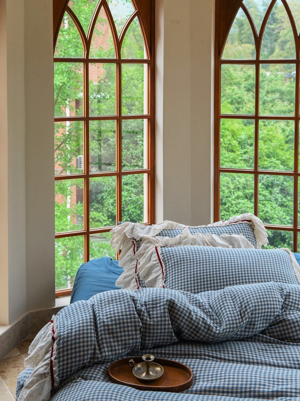 - Ever Lasting - Gingham Floral Ruffle Bedding Set / Blue White - Bedding Set - Ever Lasting