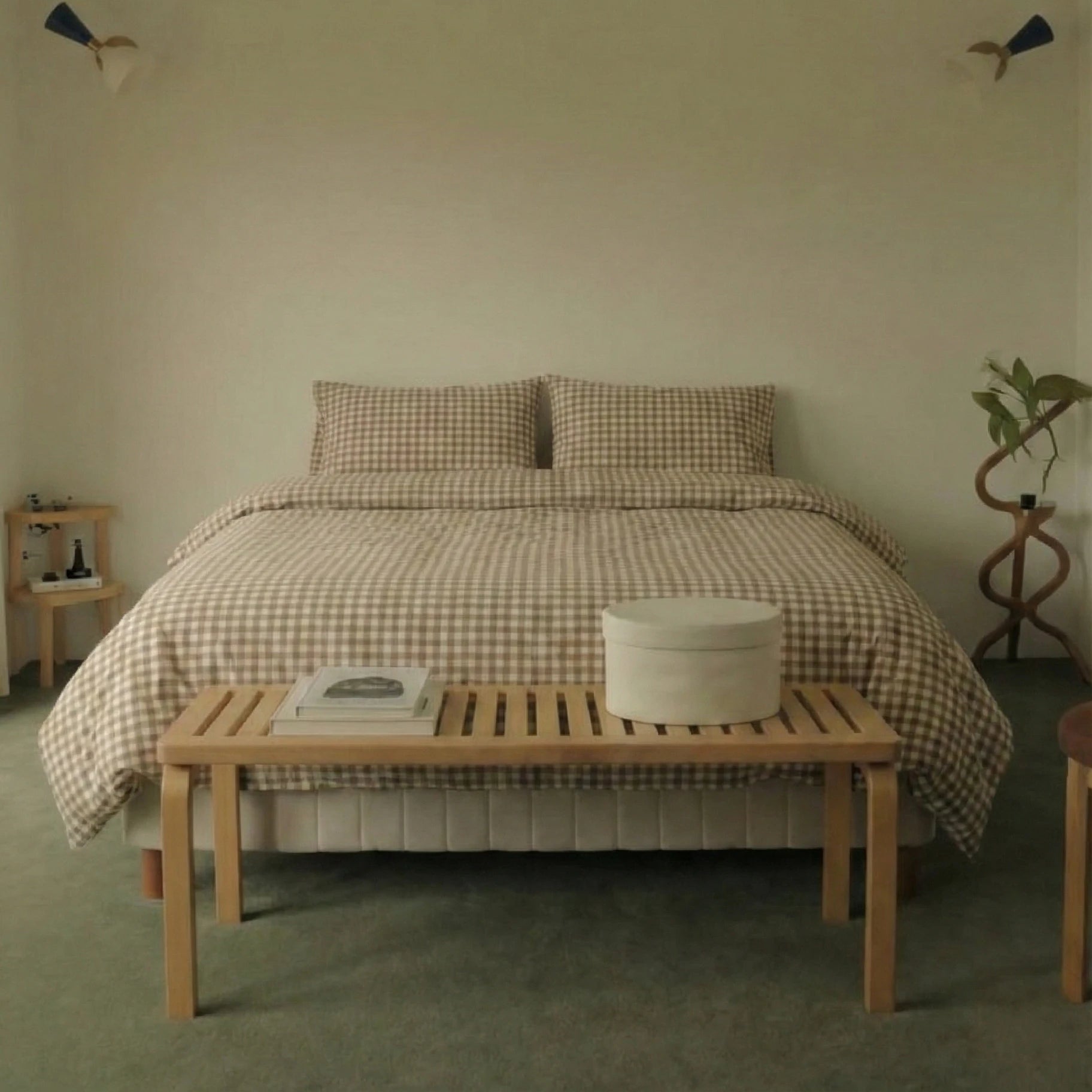 - Ever Lasting - Gingham Small Room Bedding Set / Brown - Bedding Set - Ever Lasting