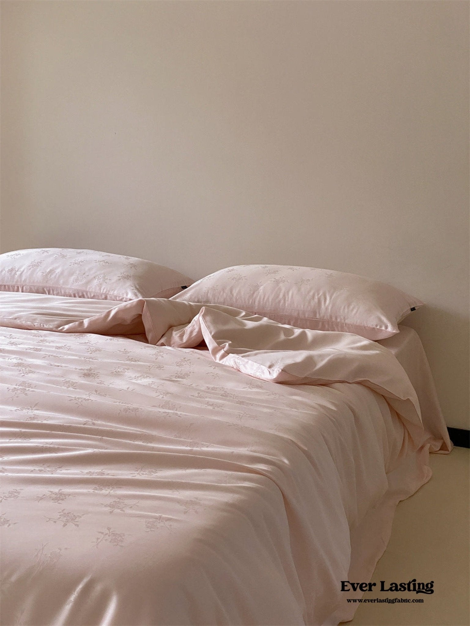 Grace Silky Floral Luxury Bedding Set / Cream - Ever Lasting