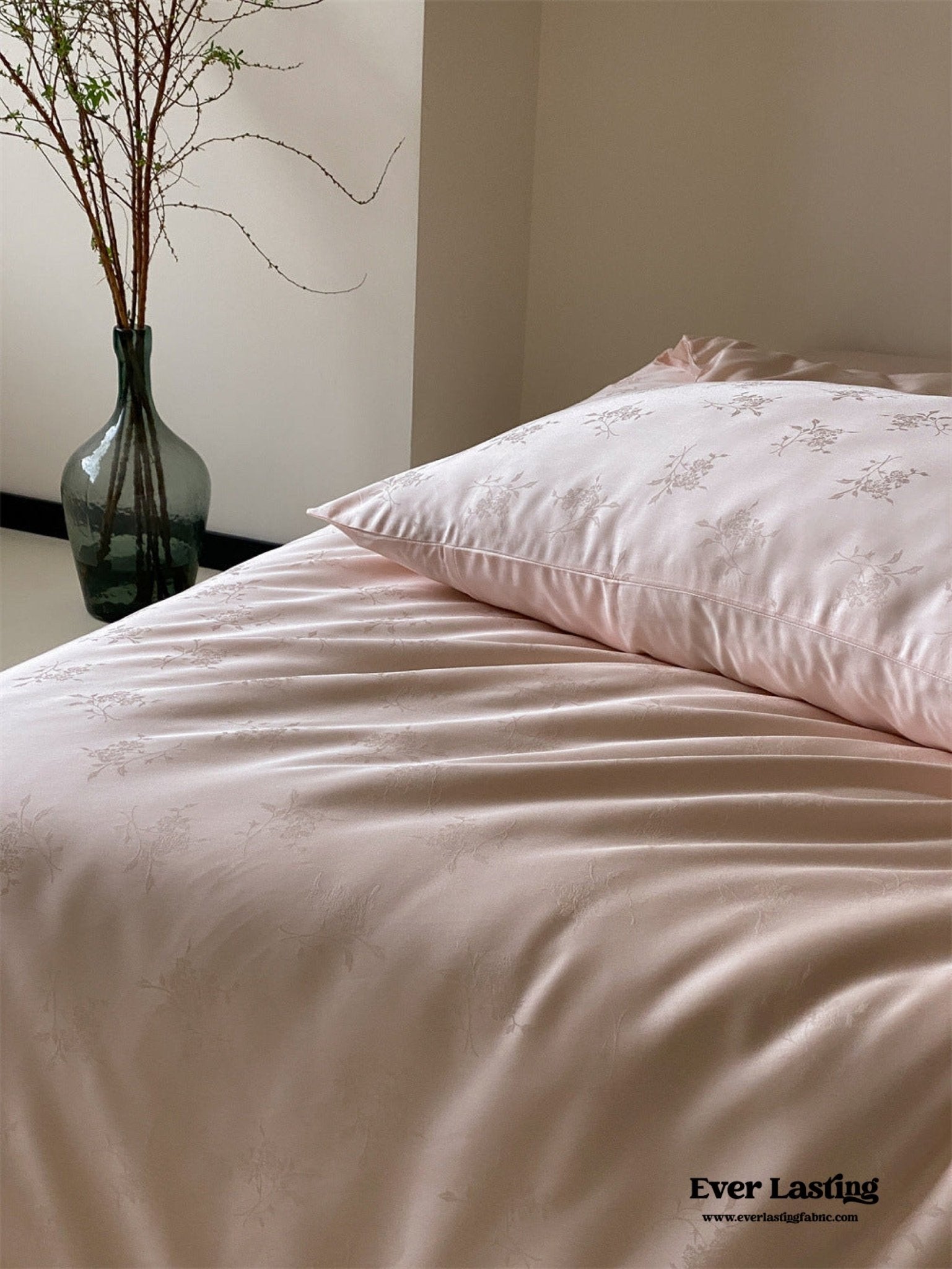 Grace Silky Floral Luxury Bedding Set / Cream - Ever Lasting