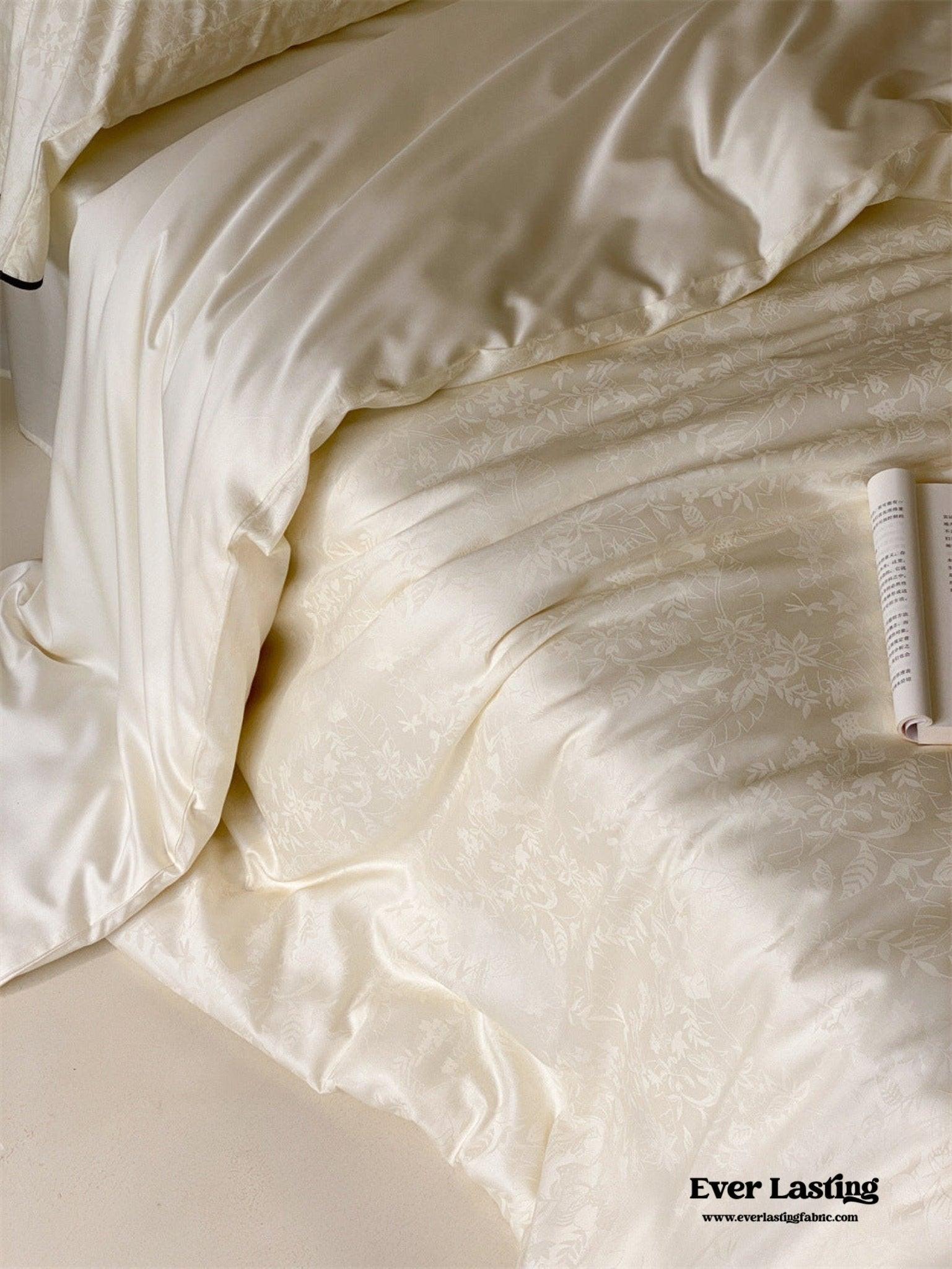 Grace Silky Floral Luxury Bedding Set / Pink - Ever Lasting