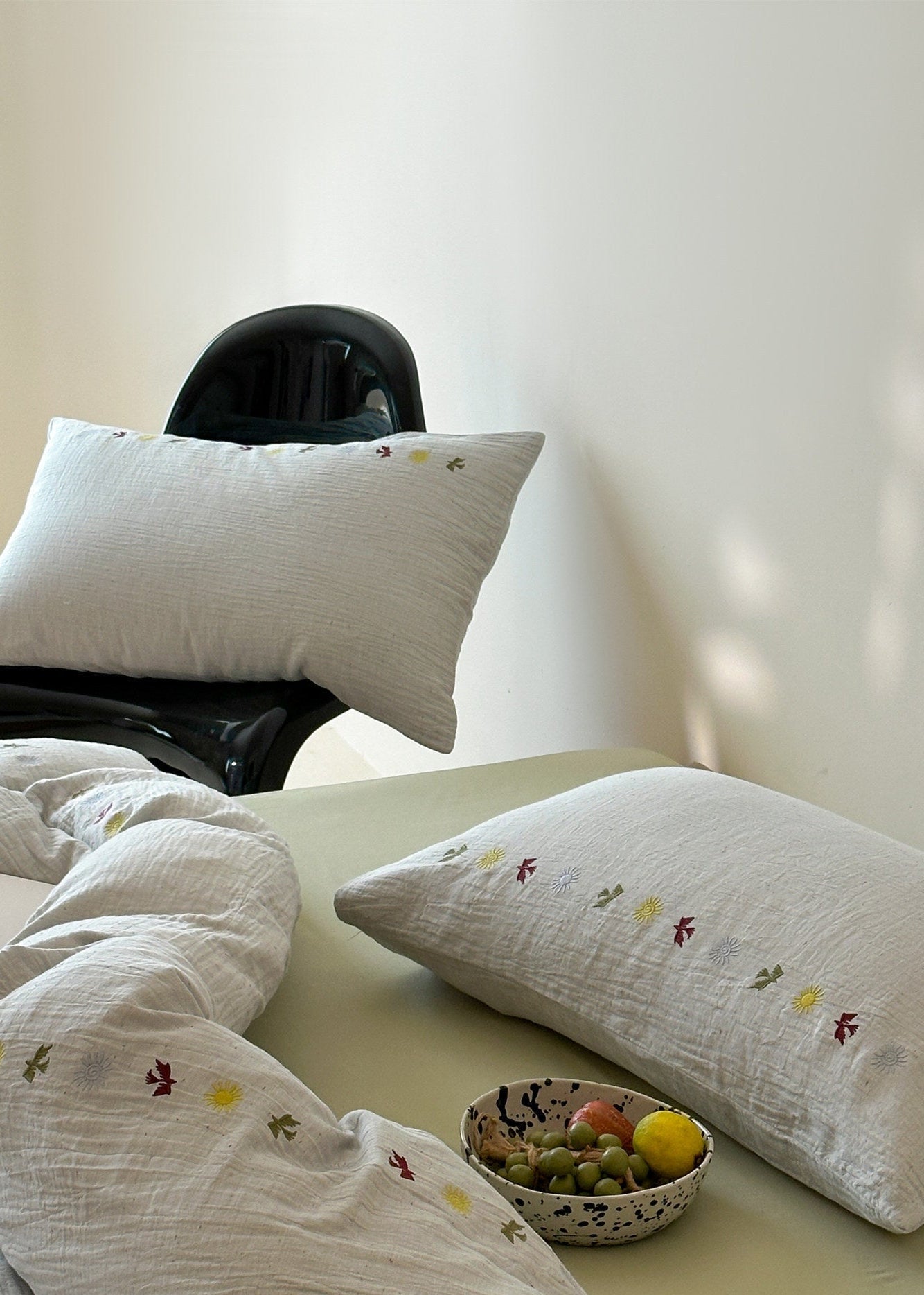 - Ever Lasting - Gracie Embroidered Bedding Bundle - Bedding Bundle - Ever Lasting