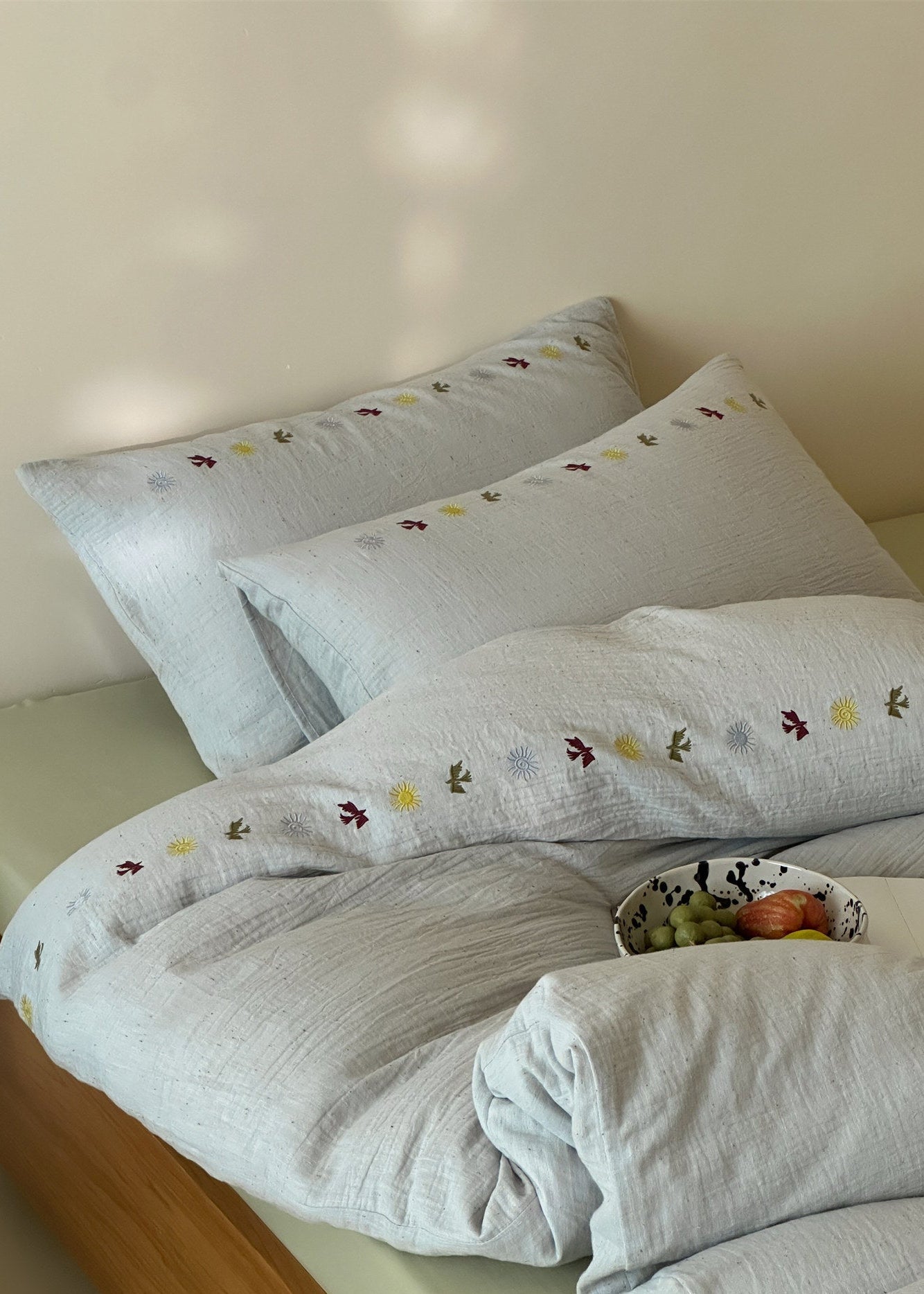 - Ever Lasting - Gracie Embroidered Bedding Bundle - Bedding Bundle - Ever Lasting