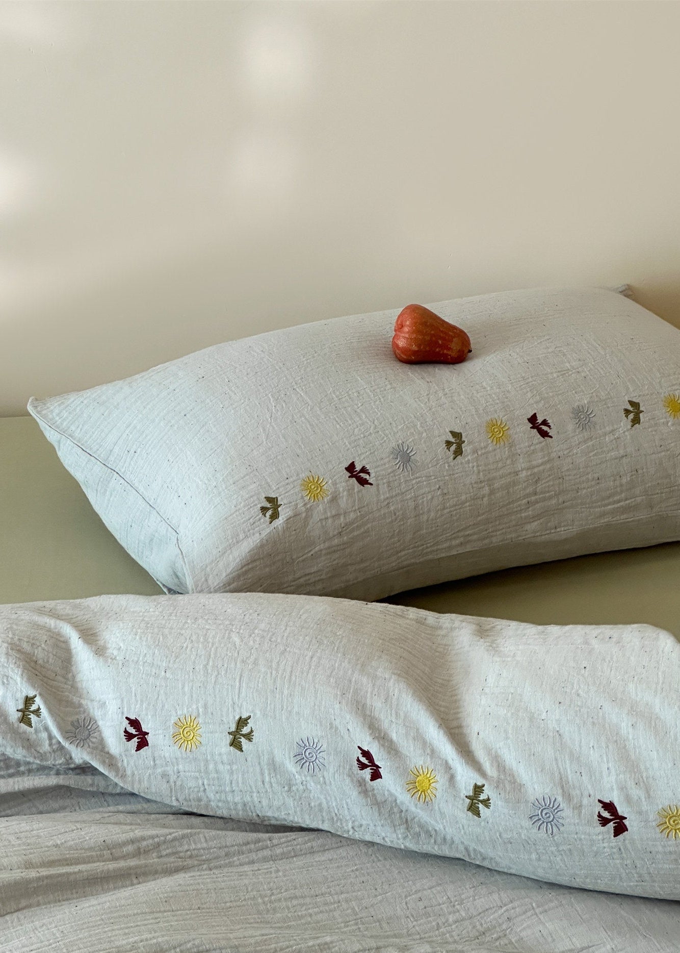 - Ever Lasting - Gracie Embroidered Bedding Bundle - Bedding Bundle - Ever Lasting