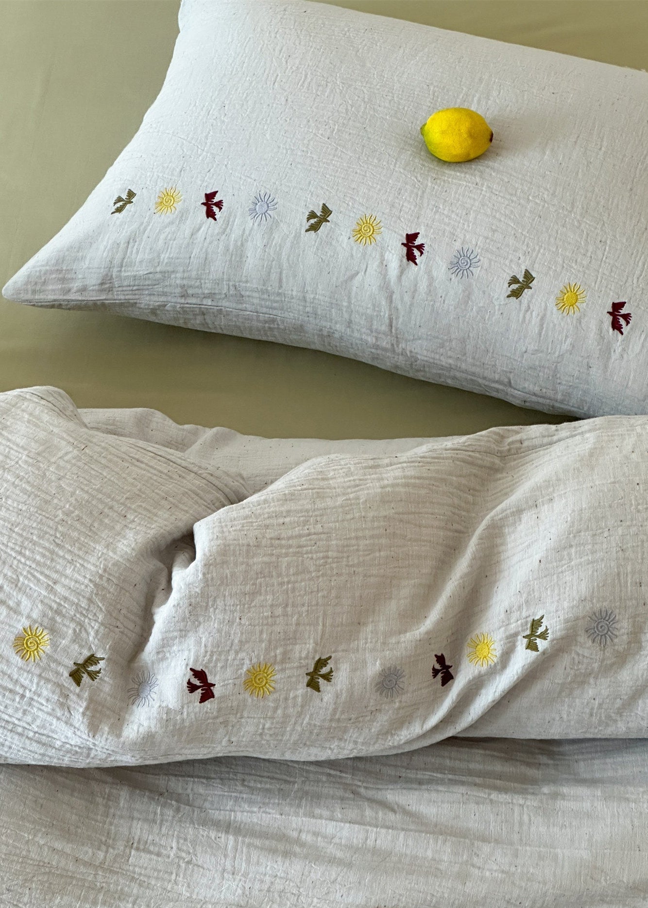 - Ever Lasting - Gracie Embroidered Bedding Bundle - Bedding Bundle - Ever Lasting