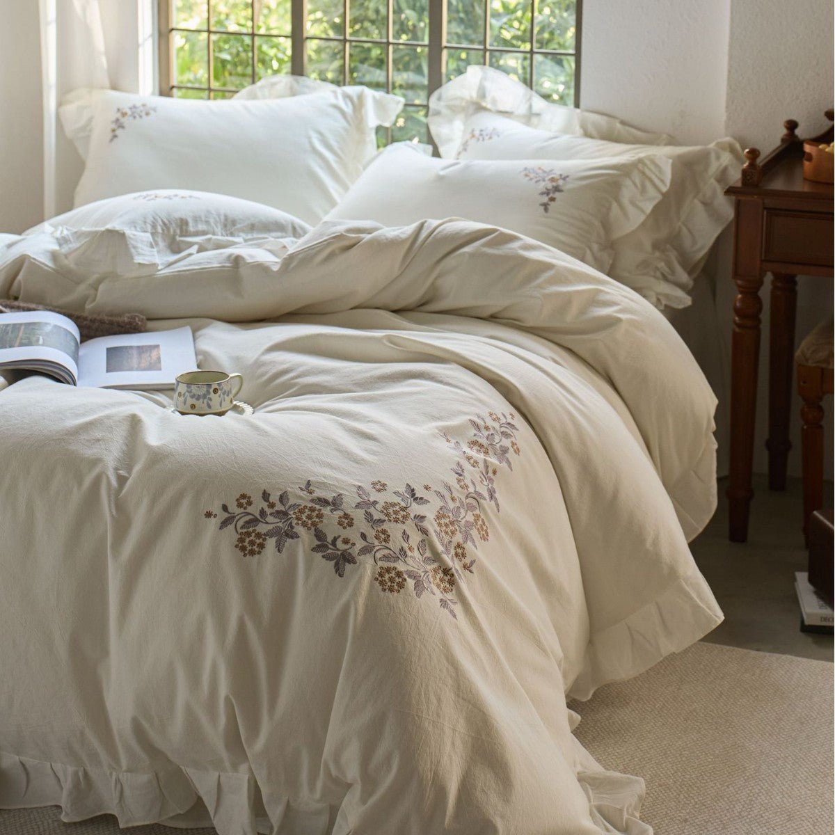 - Ever Lasting - Harriet Embroidered Floral Lace Bedding Bundle - Bedding Bundle - Ever Lasting