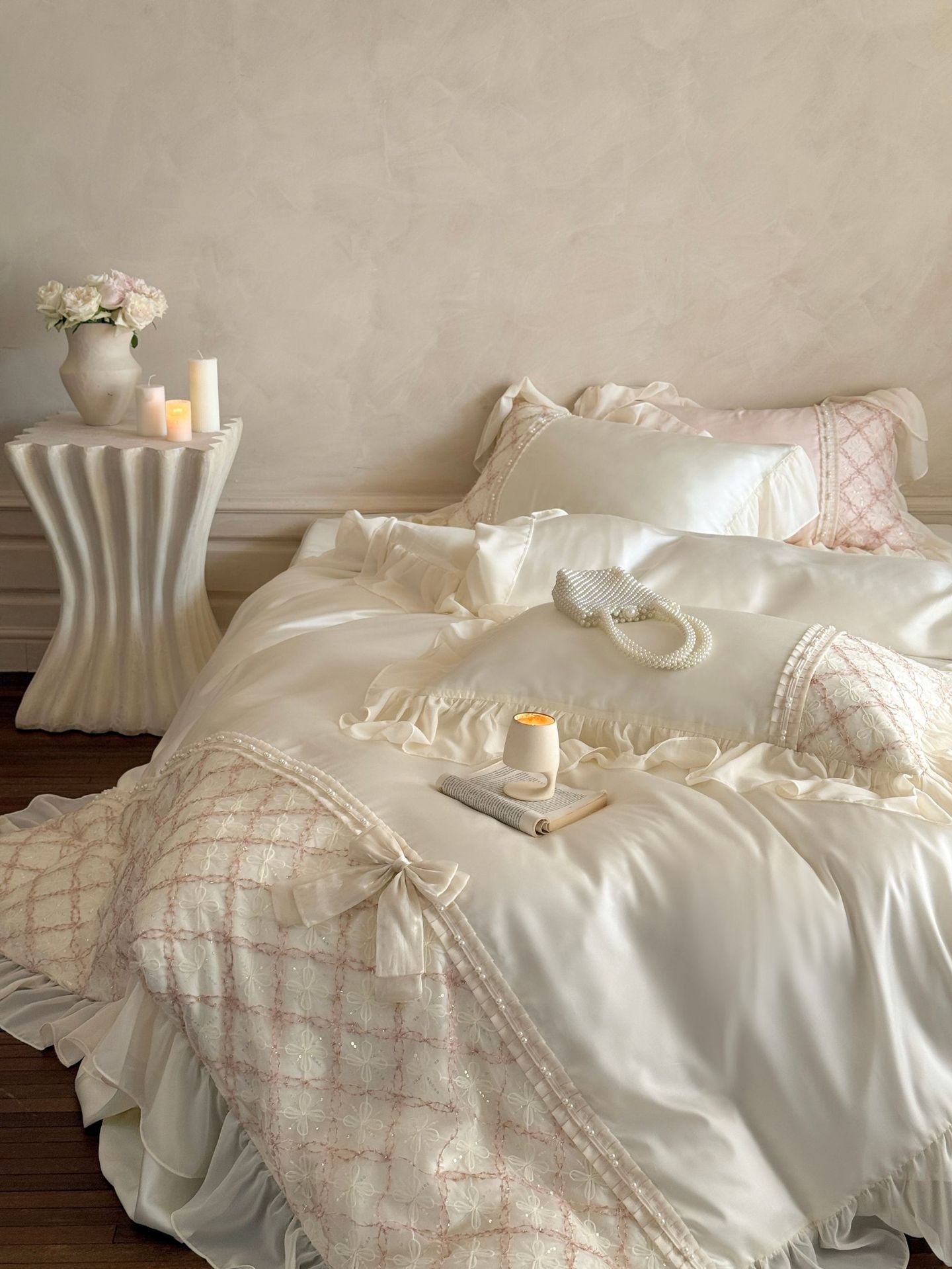 Haute Pearl TENCEL™ Bedding Set / White Romance - Ever Lasting