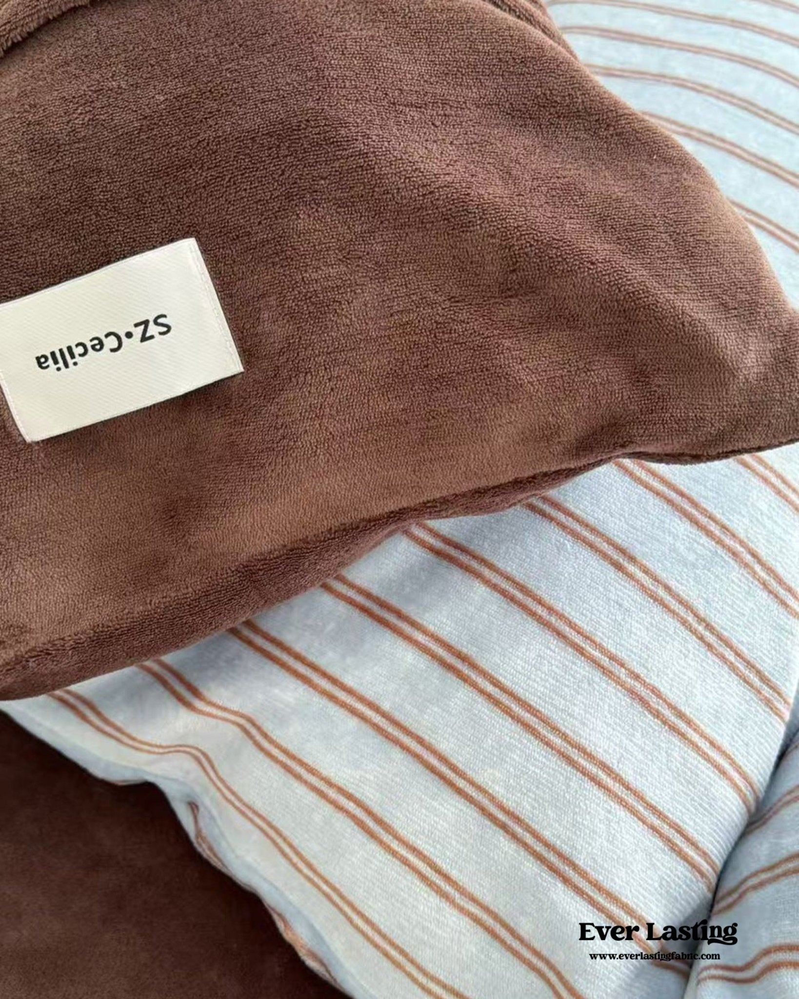 Hazel Minimalist Stripe Velvet Bedding Set / Brown - Ever Lasting