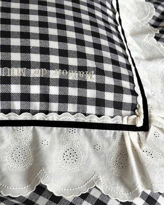 Hazel Vintage Gingham Ruffle Bedding Set / Black - Ever Lasting
