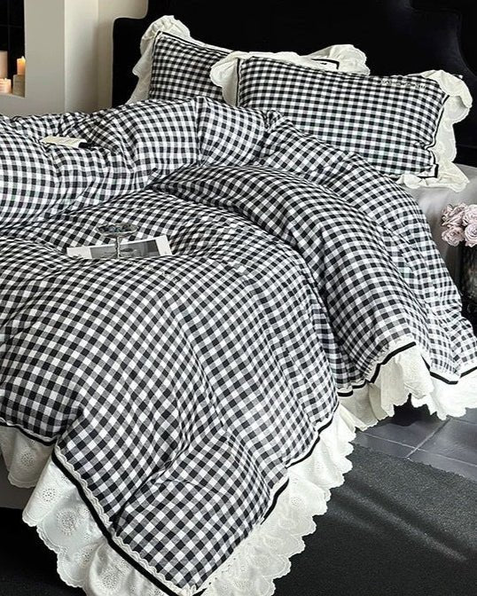 Hazel Vintage Gingham Ruffle Bedding Set / Black - Ever Lasting