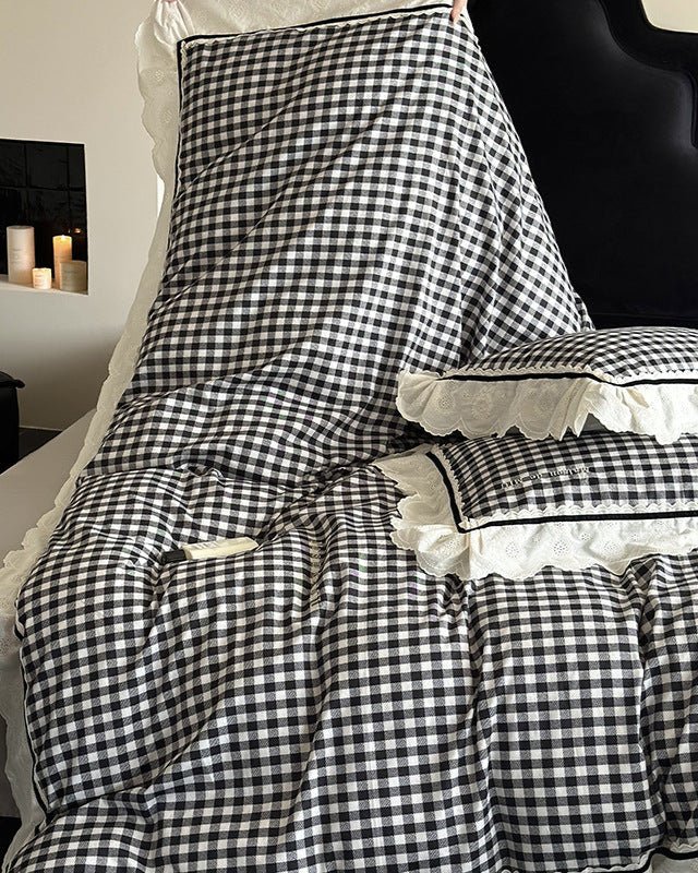 Hazel Vintage Gingham Ruffle Bedding Set / Black - Ever Lasting