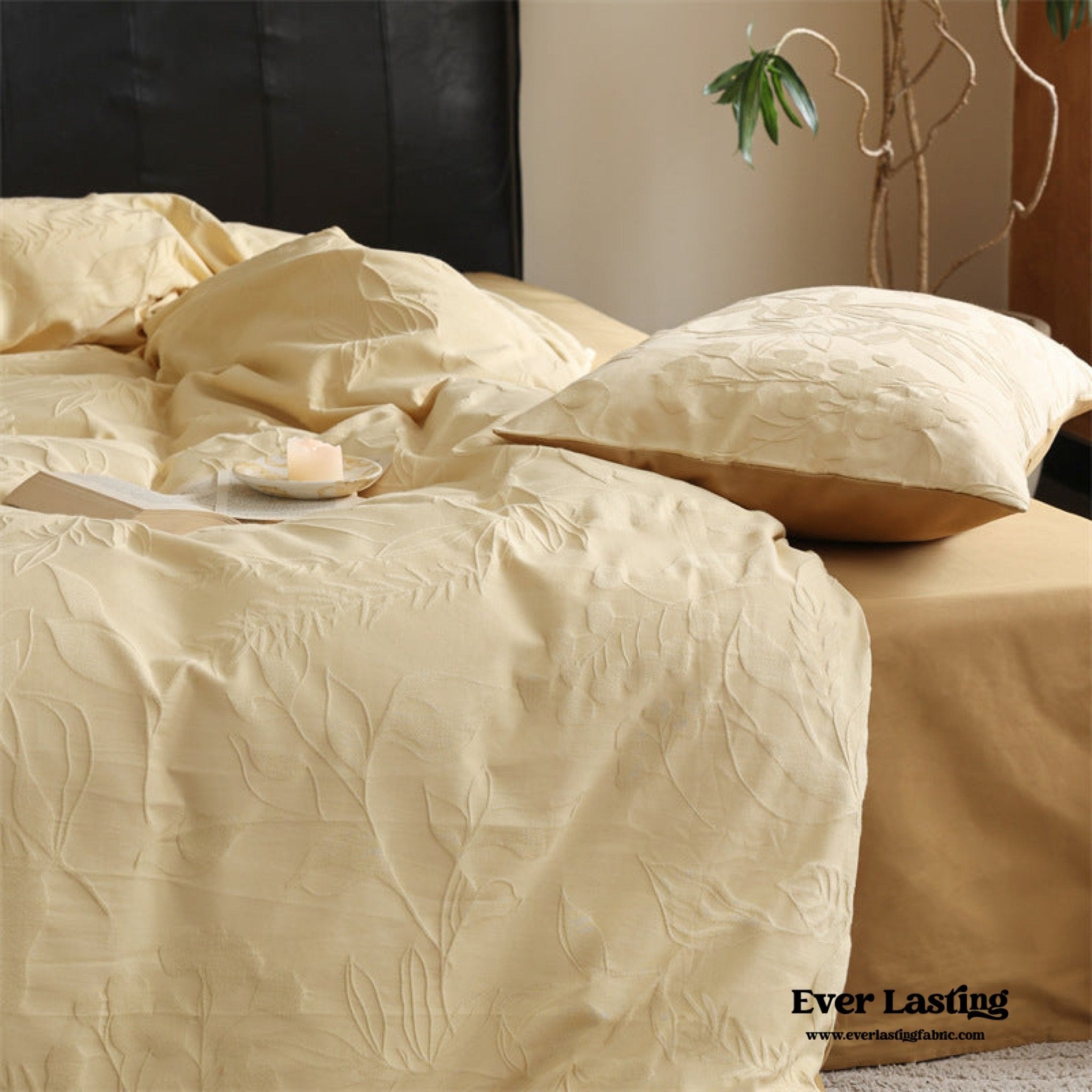 Hidden Garden Jacquard Floral Bedding Set / Moss Green - Ever Lasting