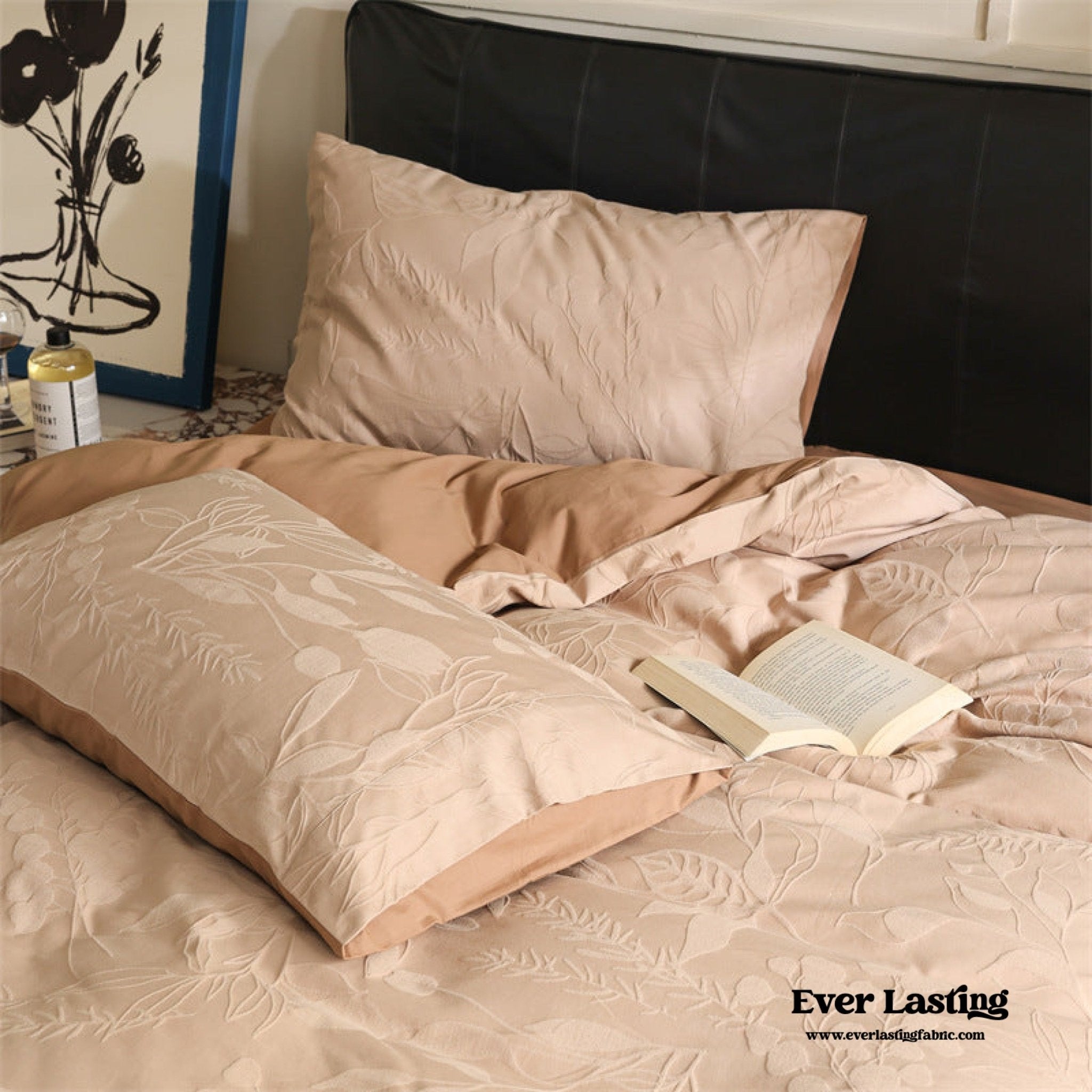 Hidden Garden Jacquard Floral Bedding Set / Moss Green - Ever Lasting